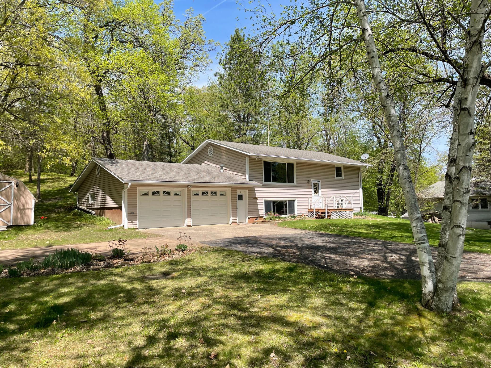 Picture of 18045 Delaware Lane