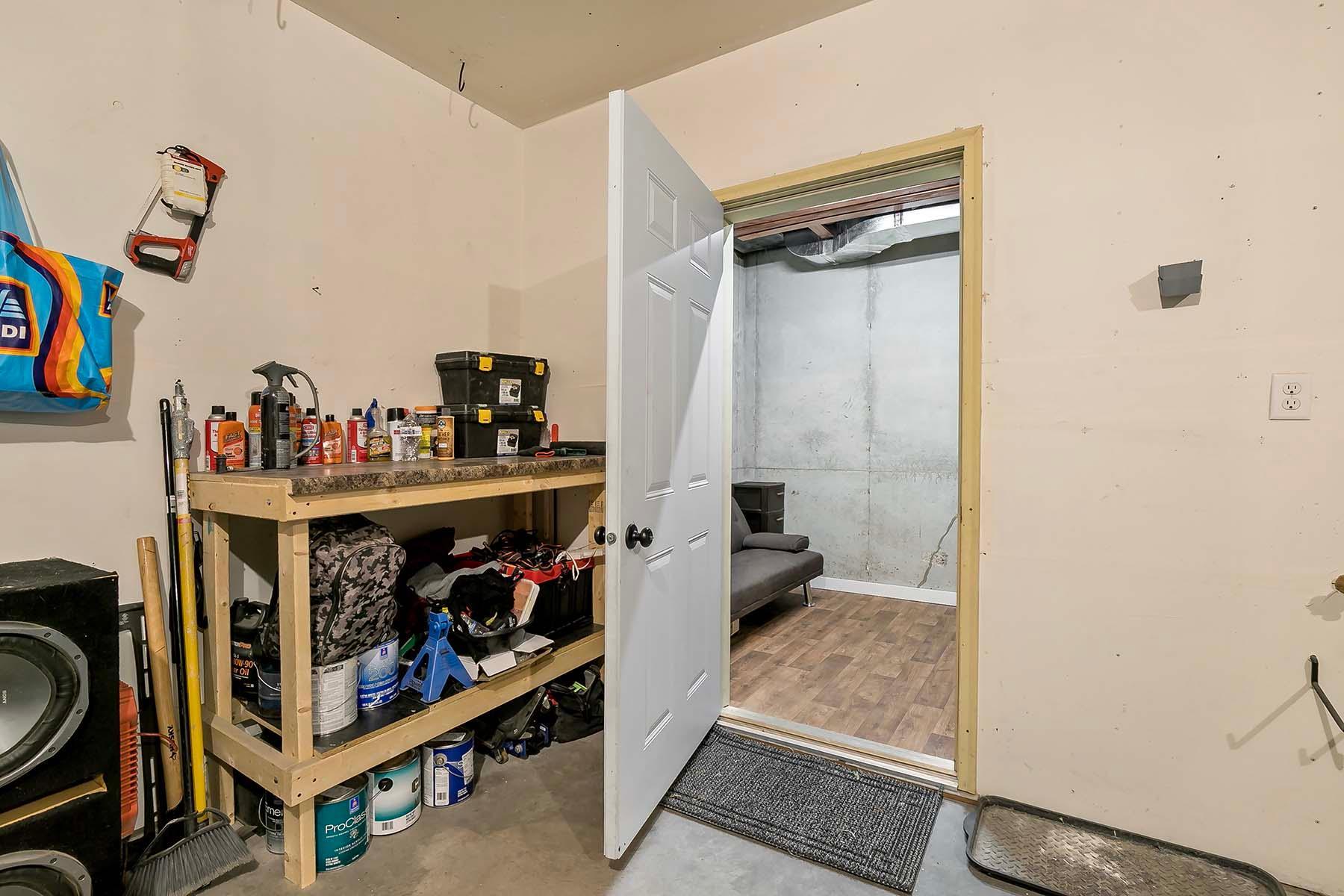 18595 Jonesboro Court Property Photo 48