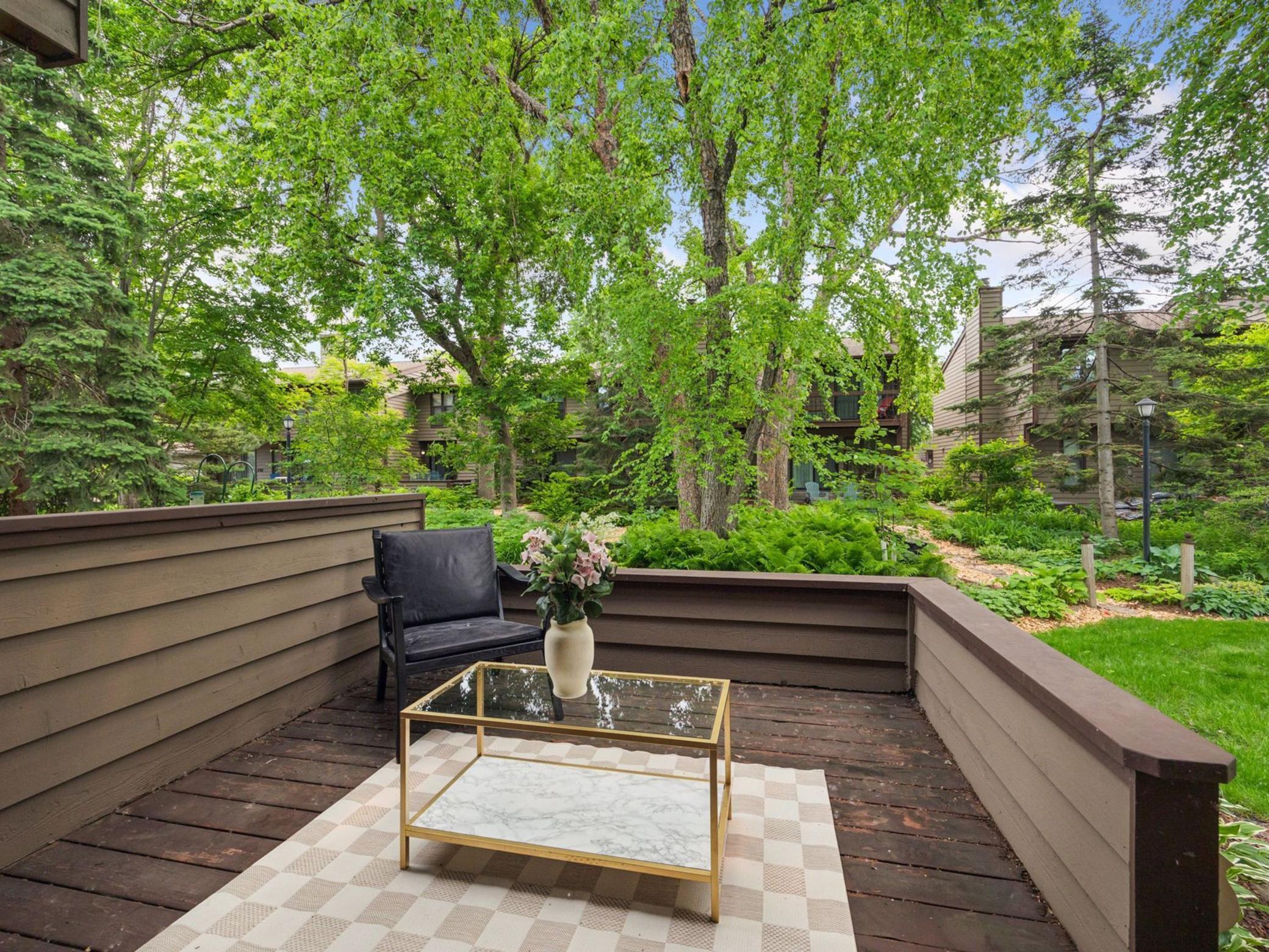 226 8th Street Property Photo 7
