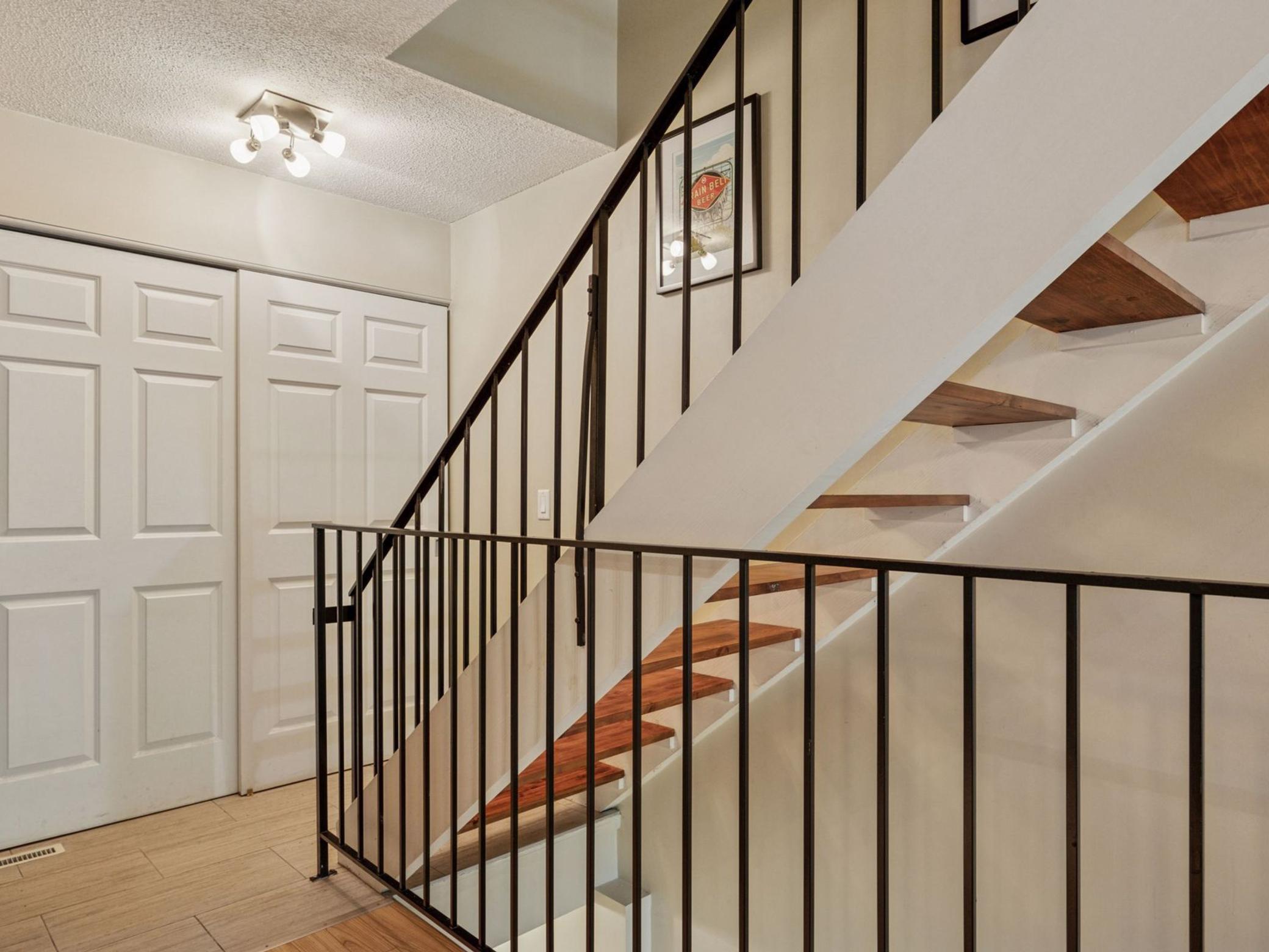 226 8th Street Property Photo 14