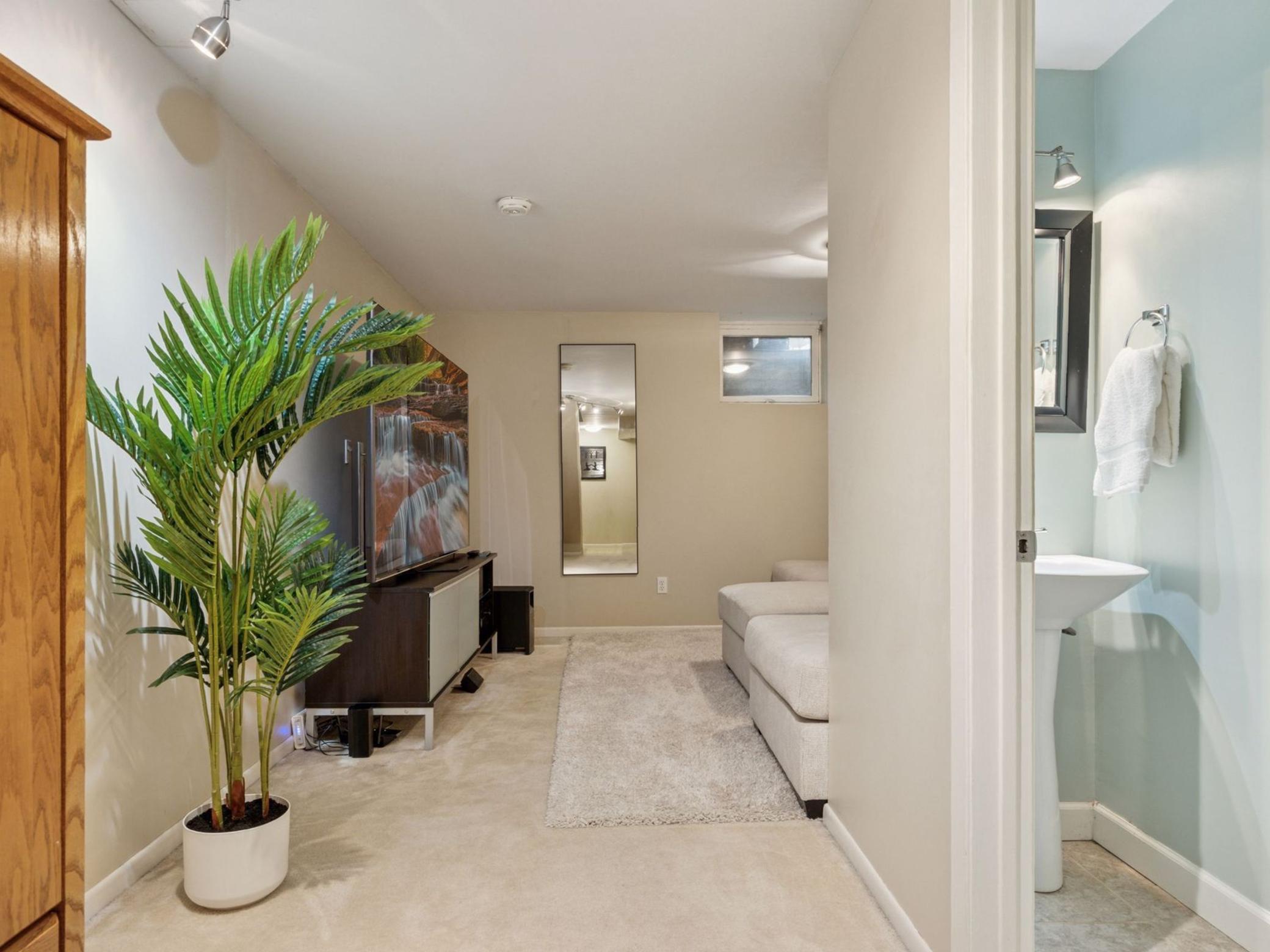226 8th Street Property Photo 20