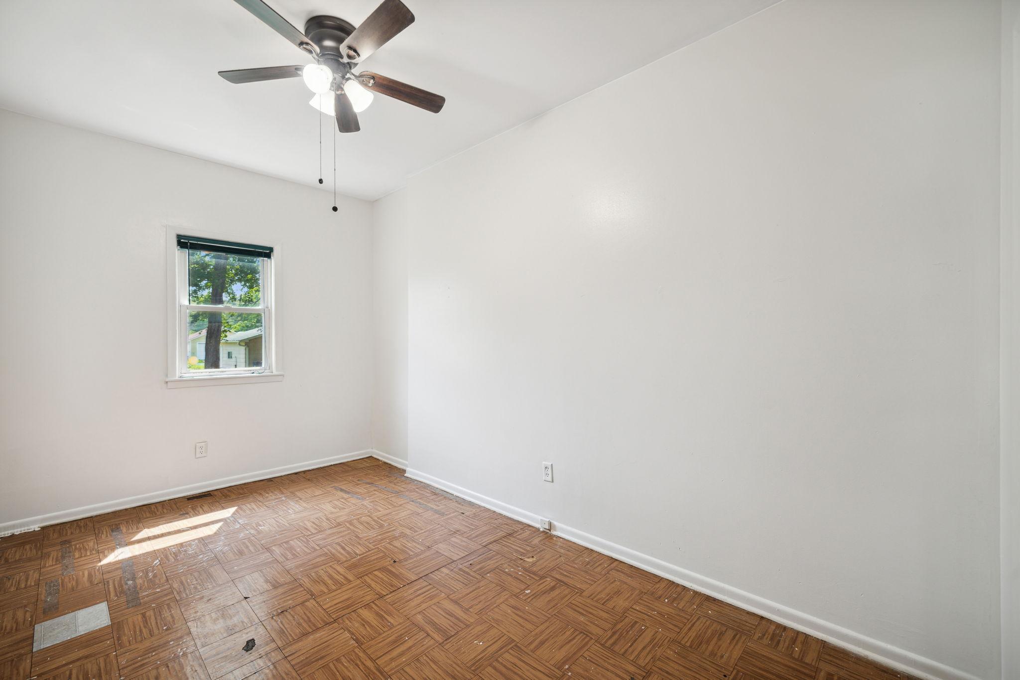 577 7th Avenue Property Photo 9