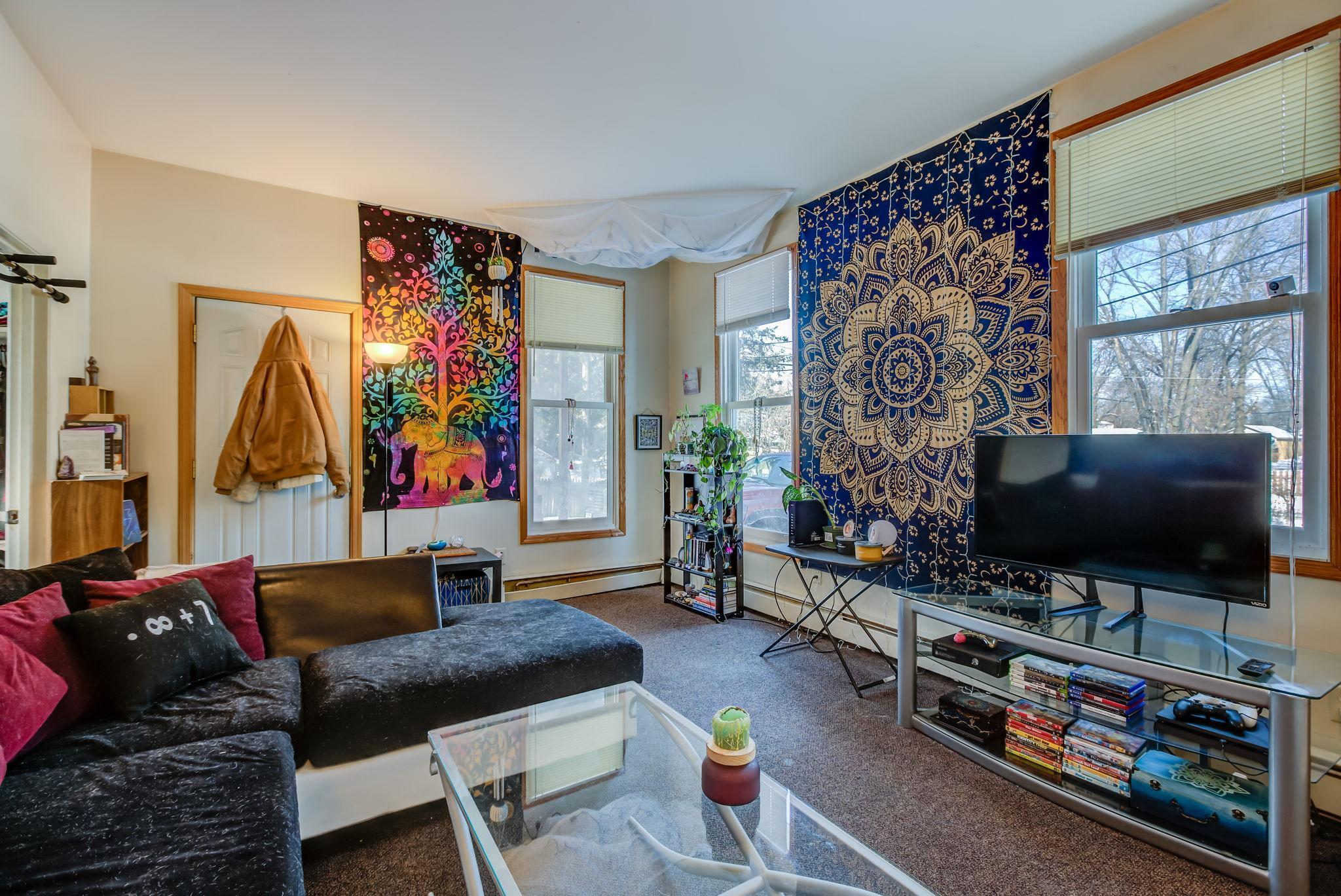 577 7th Avenue Property Photo 11