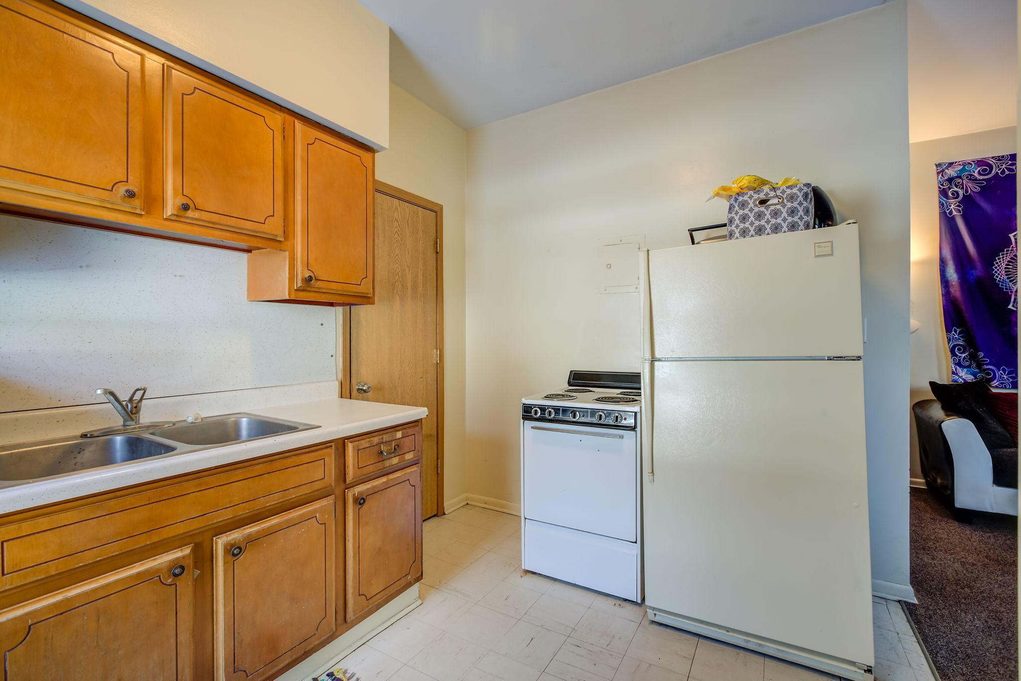 577 7th Avenue Property Photo 15