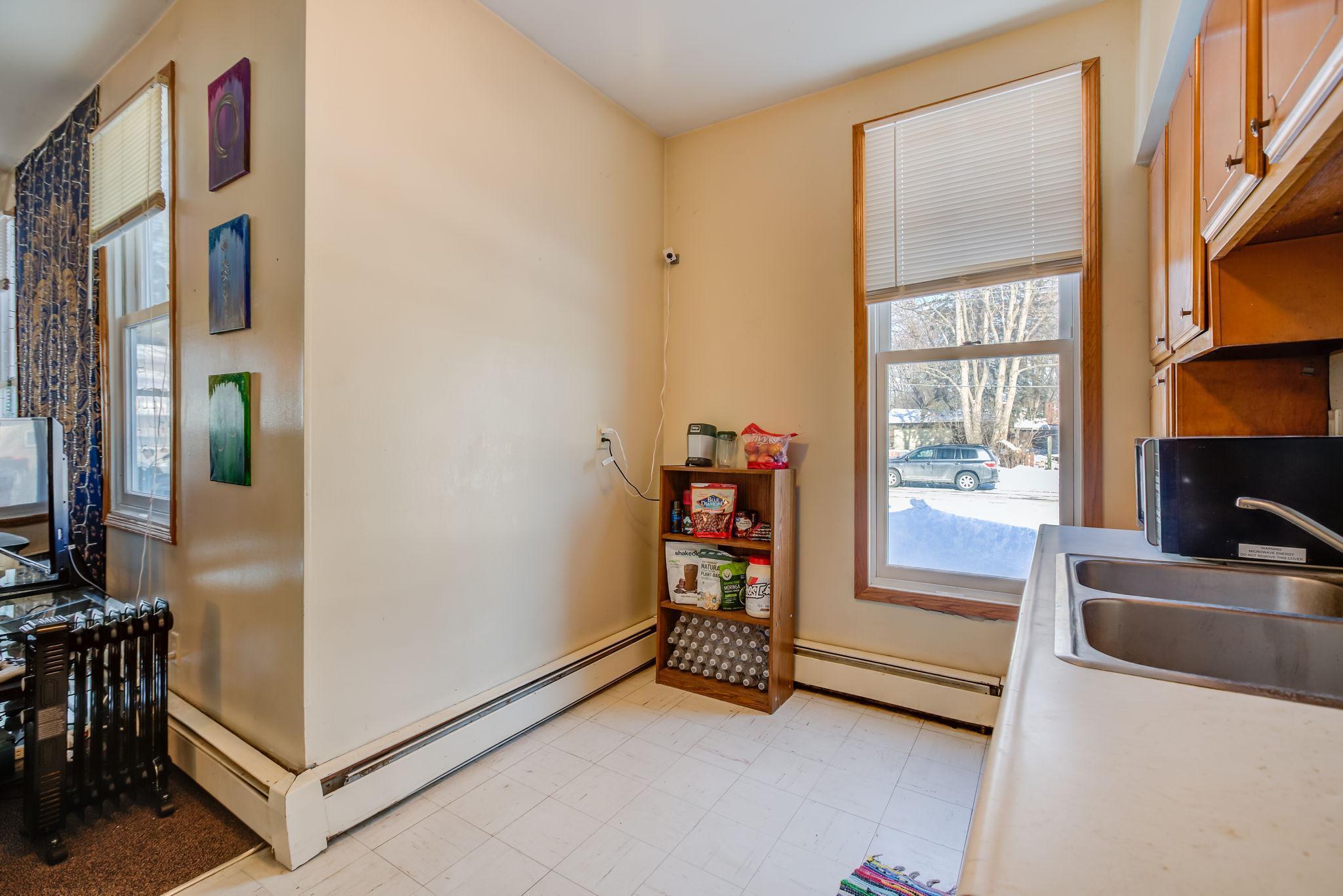 577 7th Avenue Property Photo 16