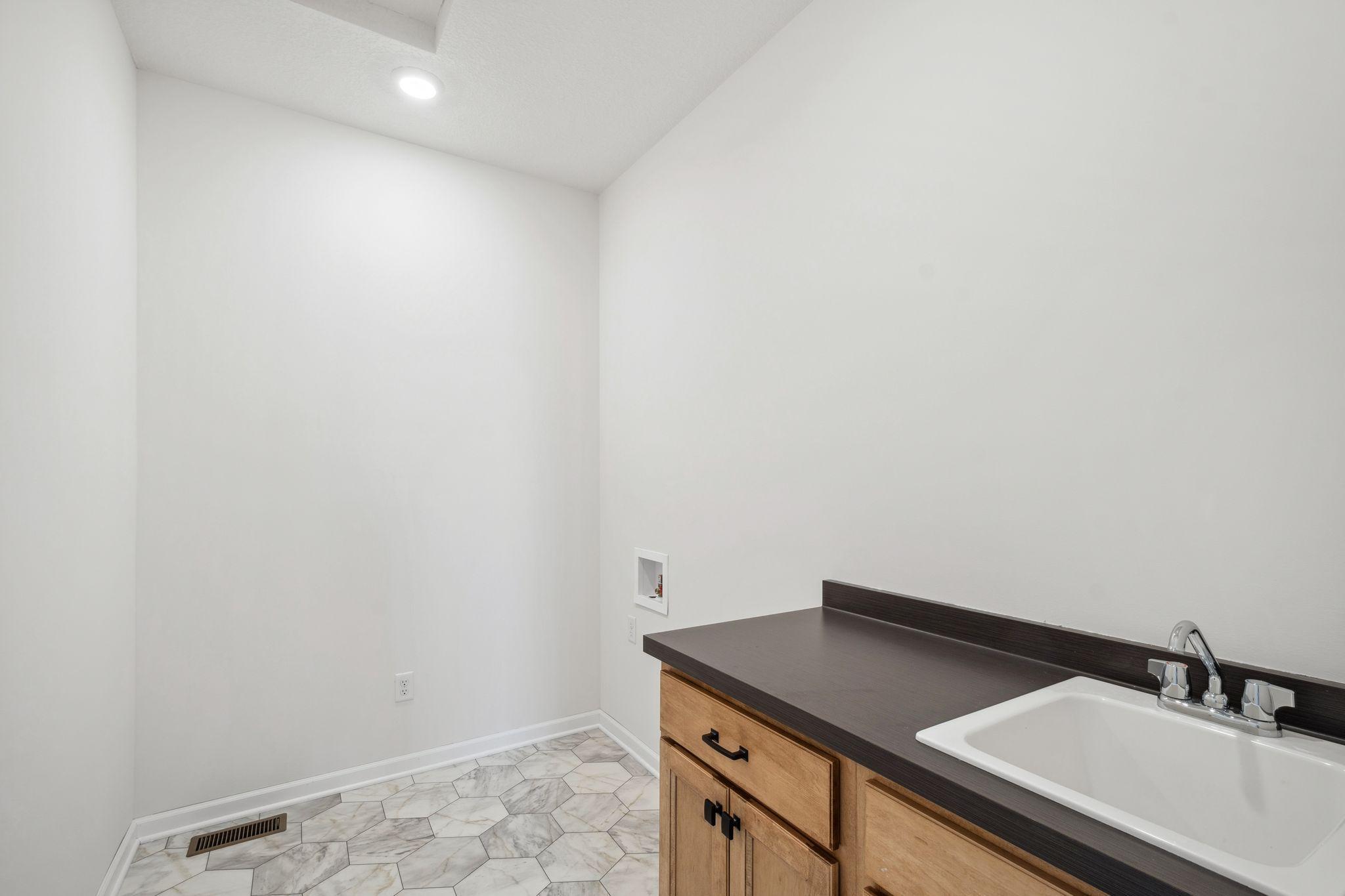 617 Haywood Drive Property Photo 33