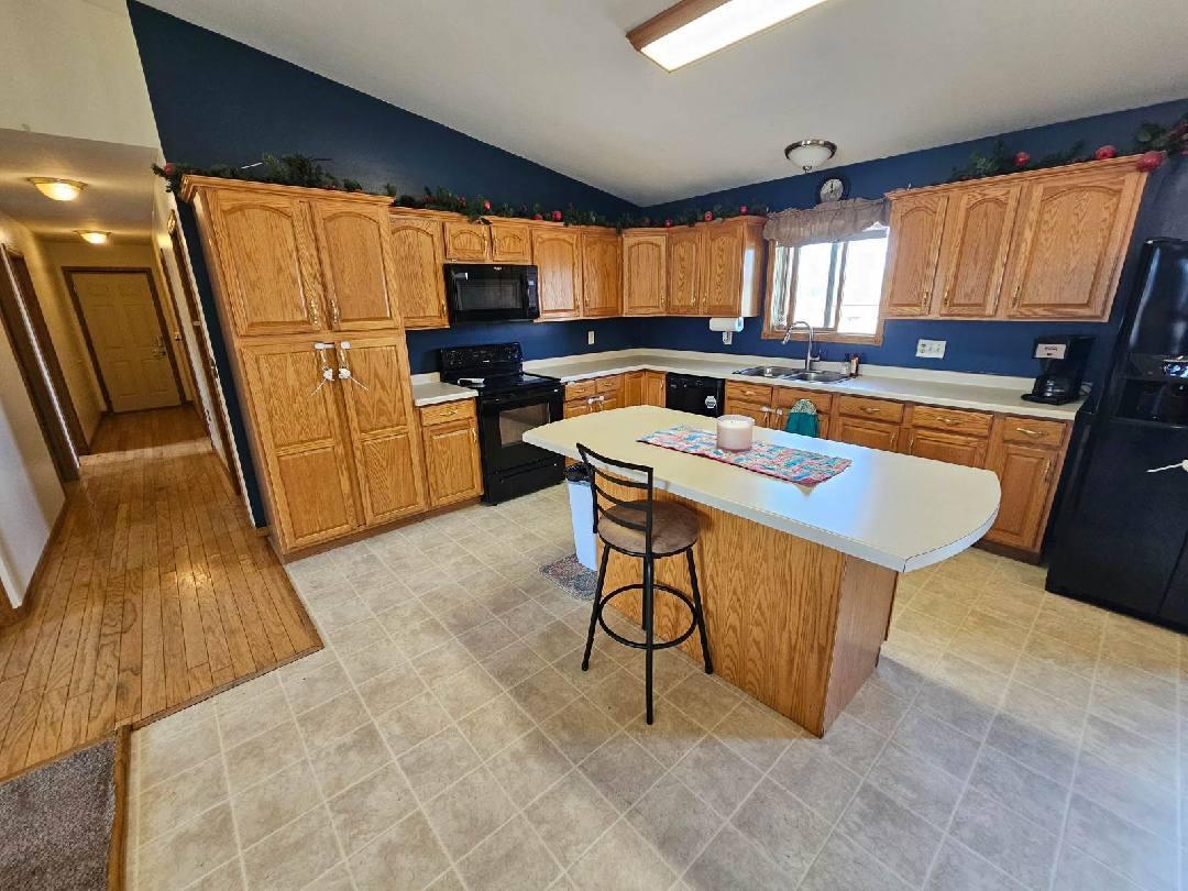 4834 120th Street Property Photo 7