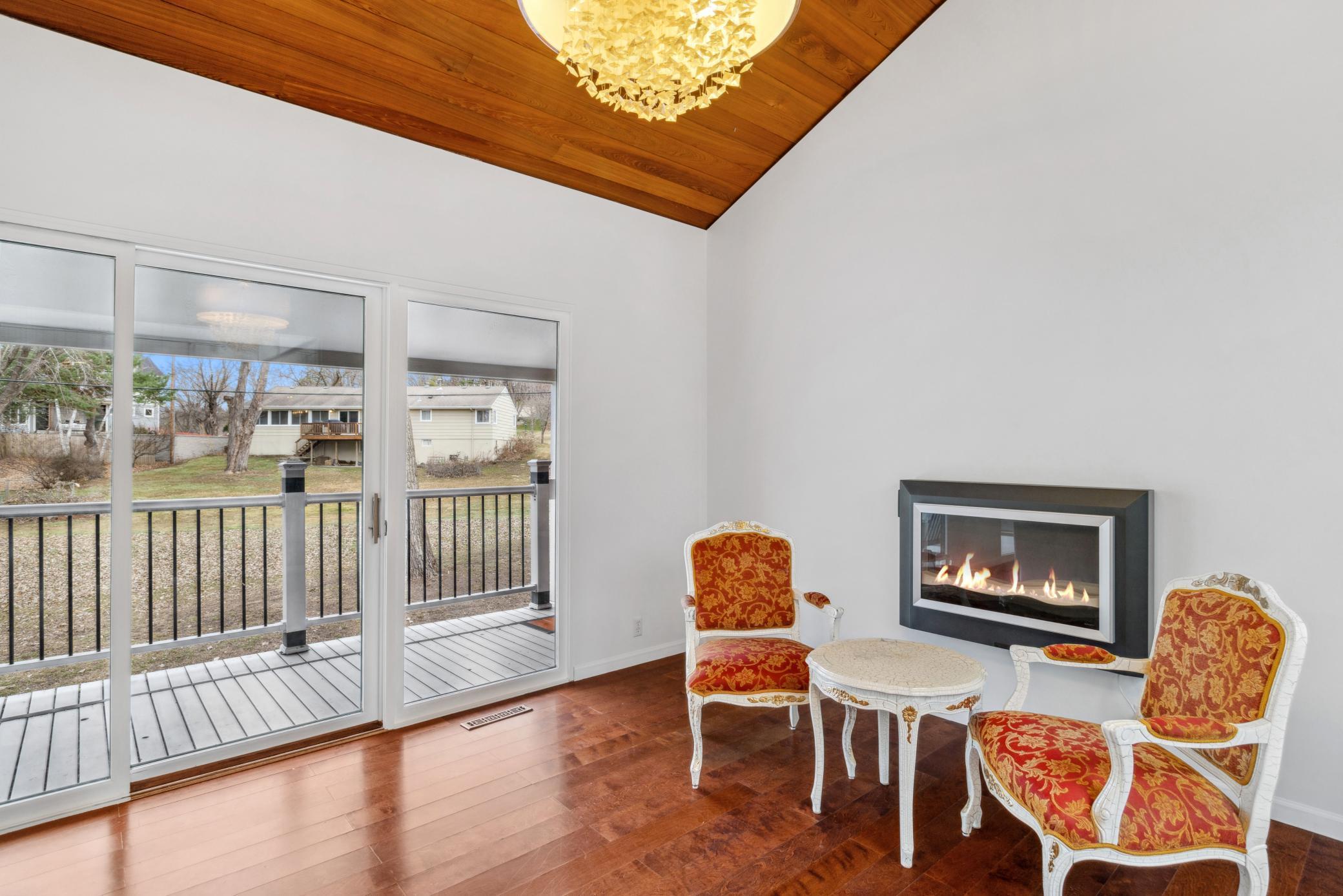 6328 Valley View Road Property Photo 8