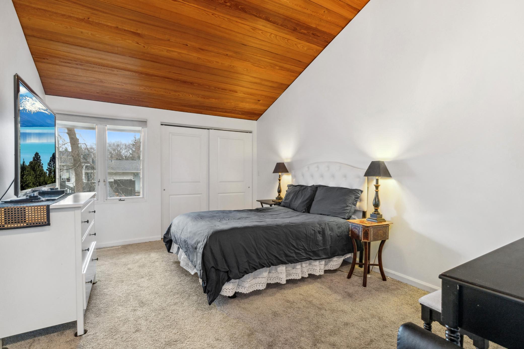 6328 Valley View Road Property Photo 21