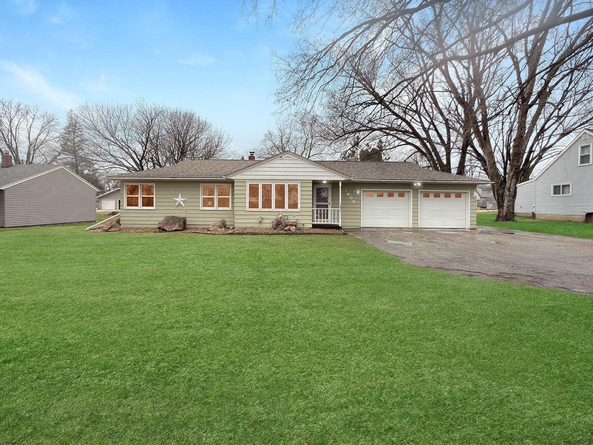 1609 Benson Road Property Photo 1