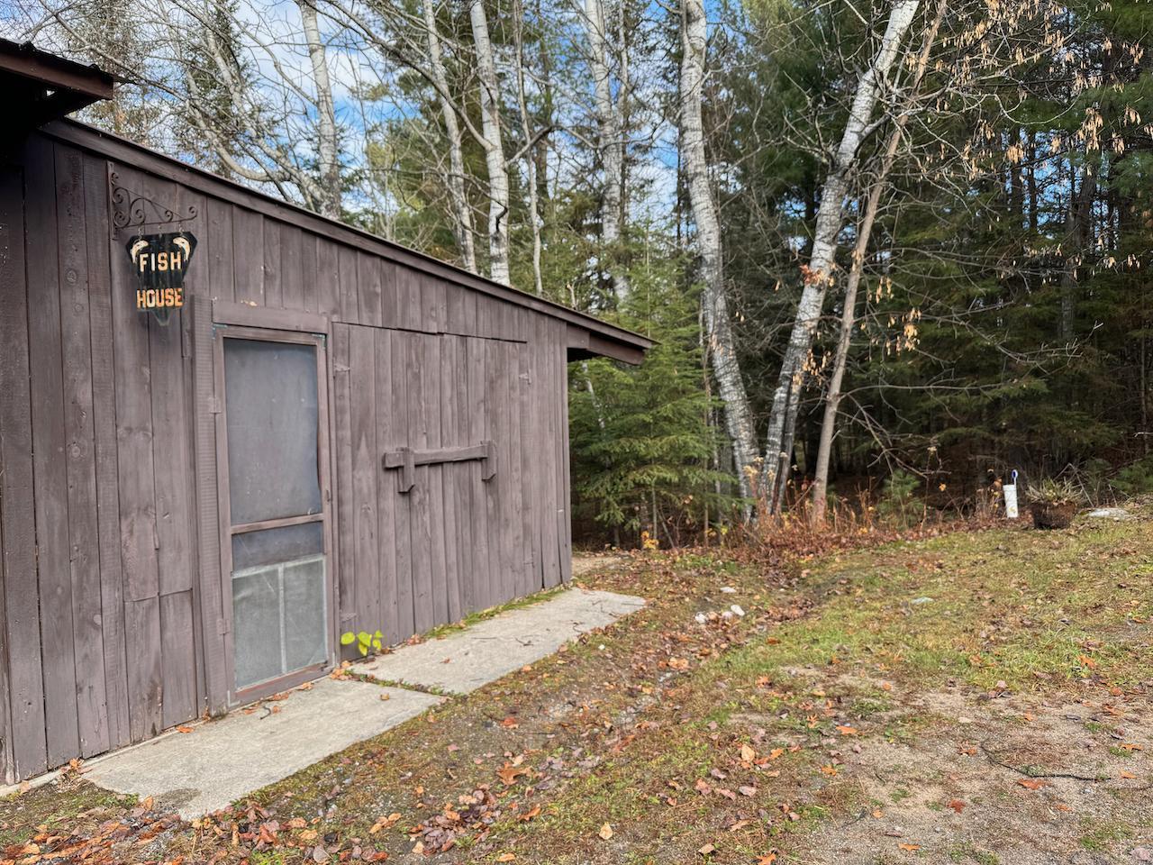 2922 Chaps Road Property Photo 10