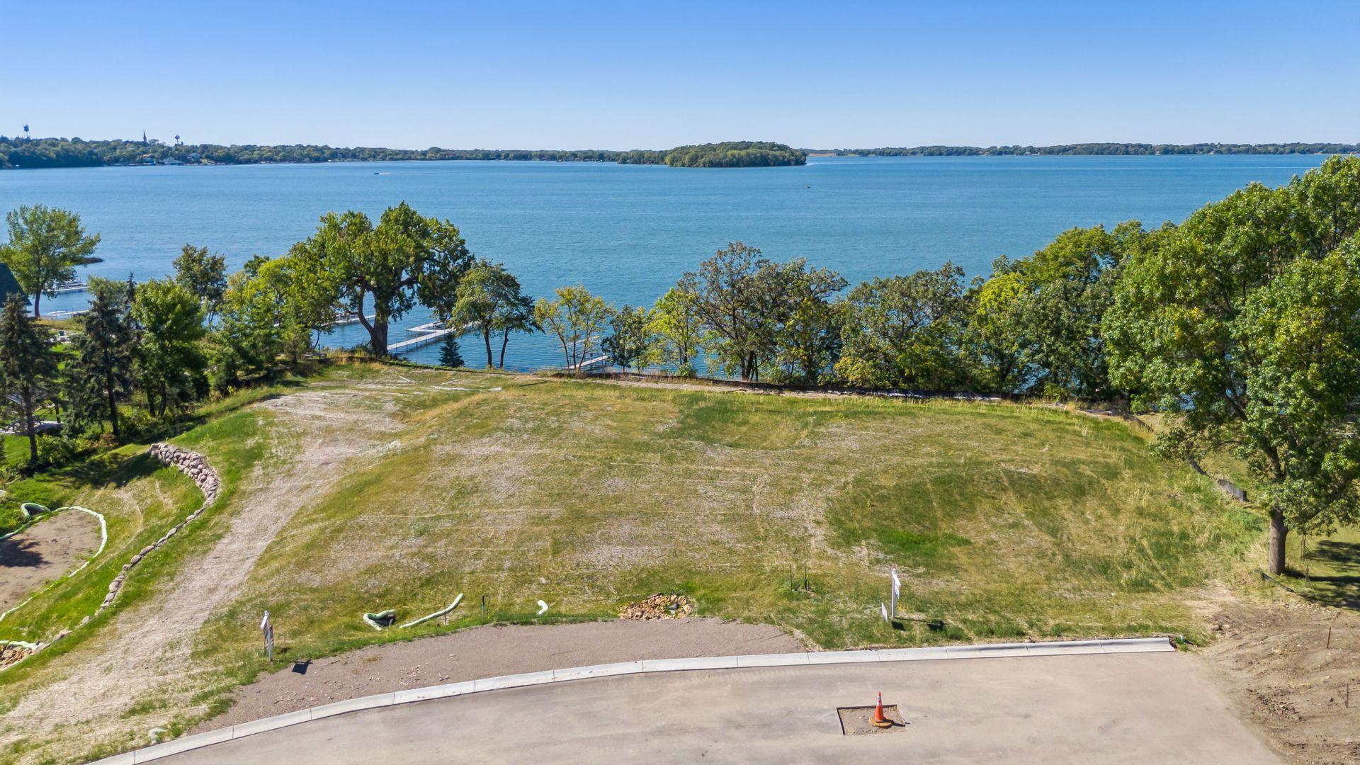7860 (lot 2) Laketown Parkway Property Photo 3