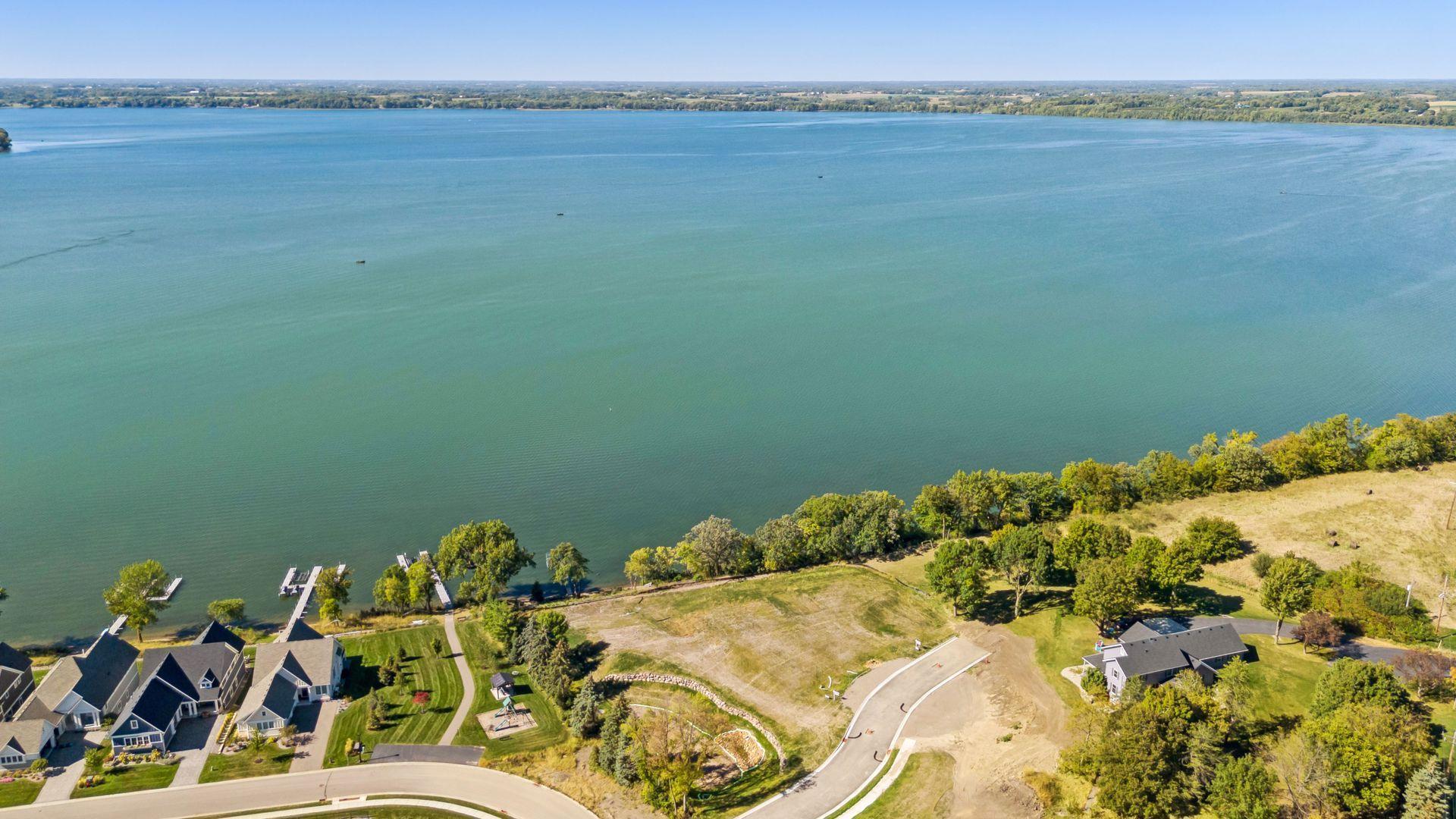 7860 (lot 2) Laketown Parkway Property Photo 6