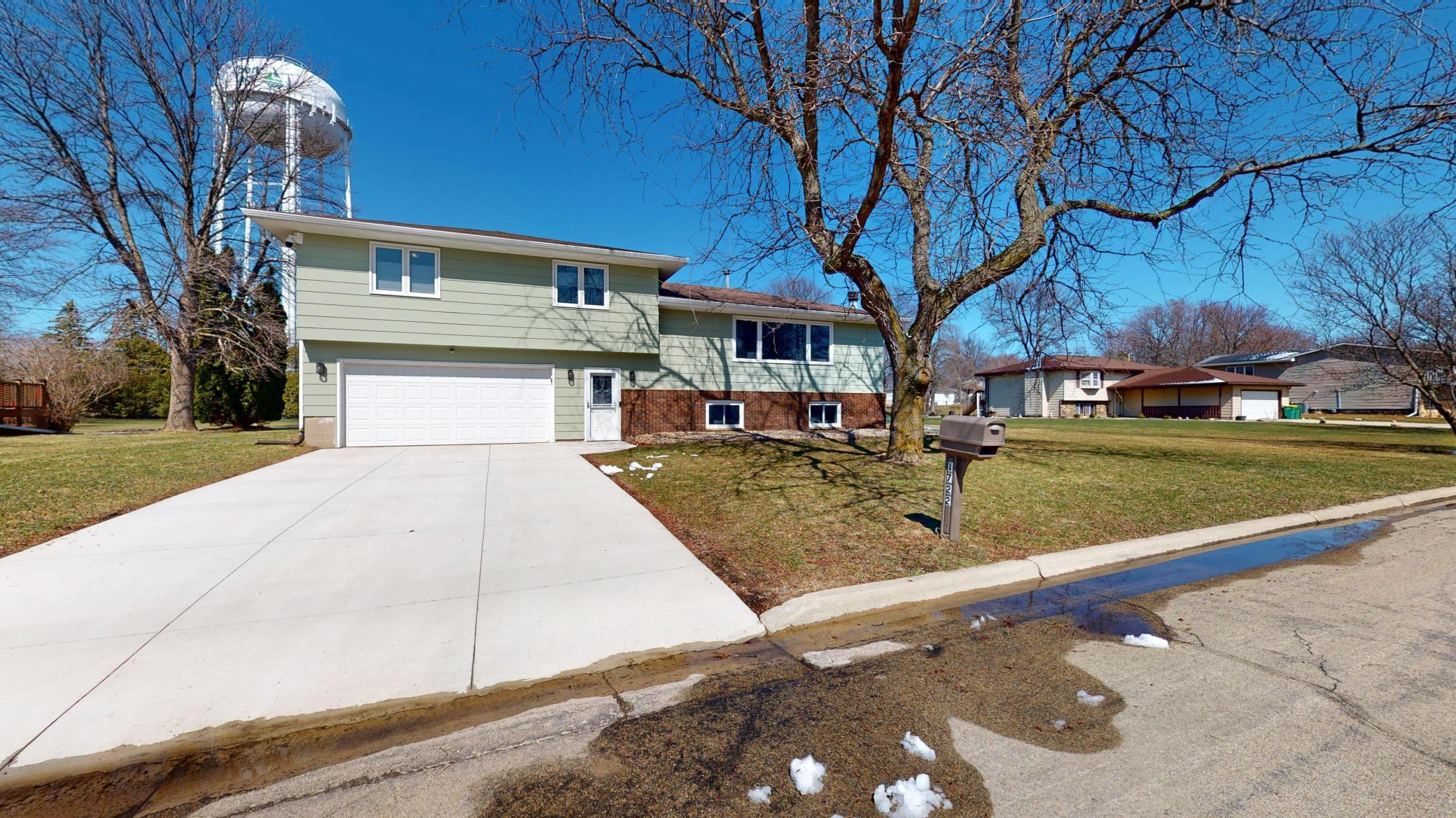 1722 Canary Drive Property Photo 1