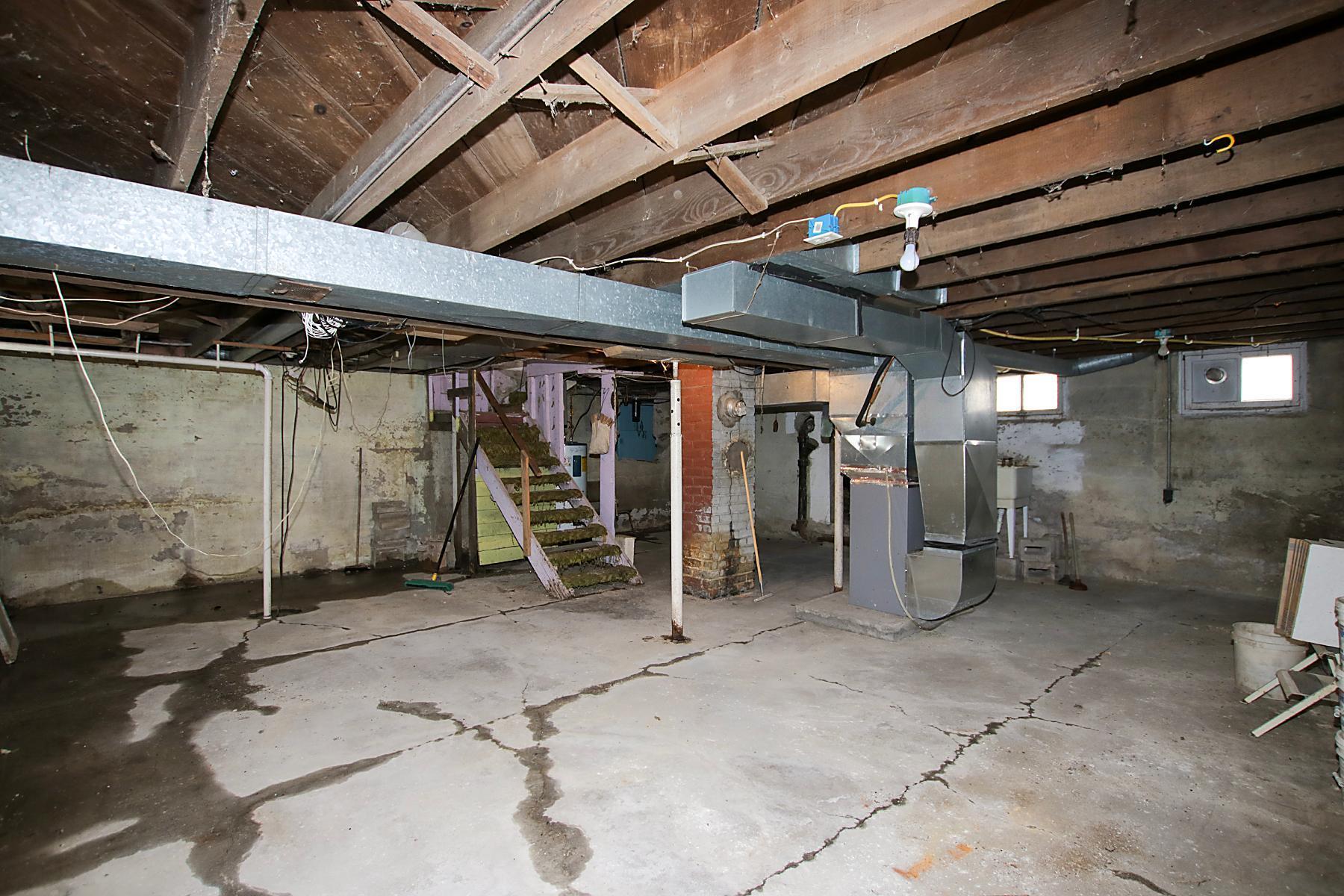 321 Highway 7 Property Photo 20
