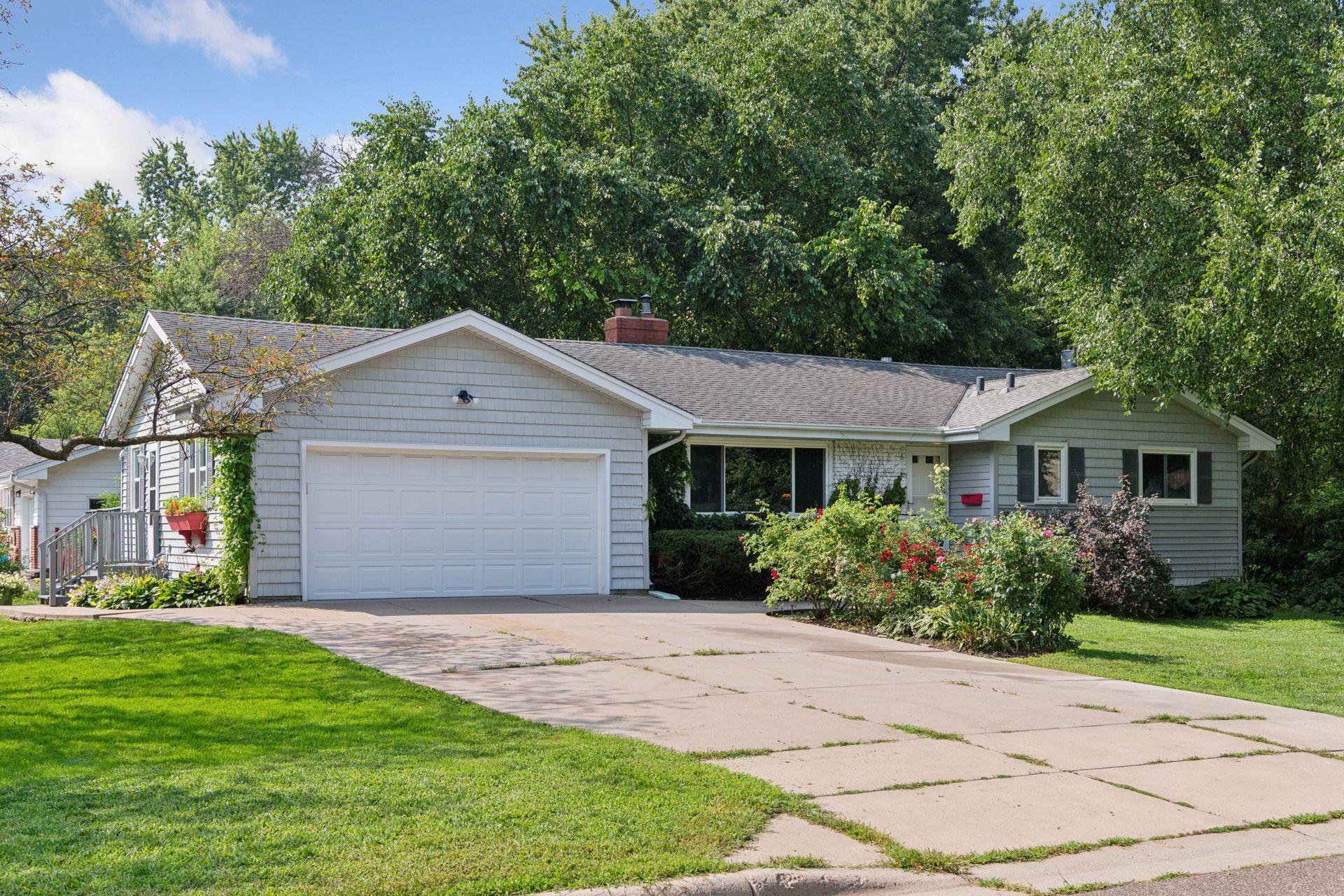 3385 Scott Avenue Property Photo