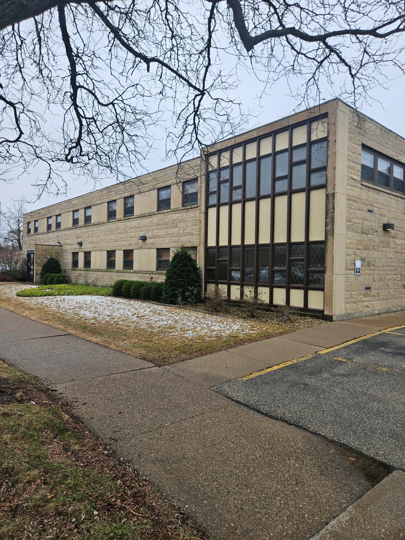 55 W 8th St & 402 Center Street Property Photo