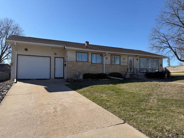 323 Badger Street Property Photo 1