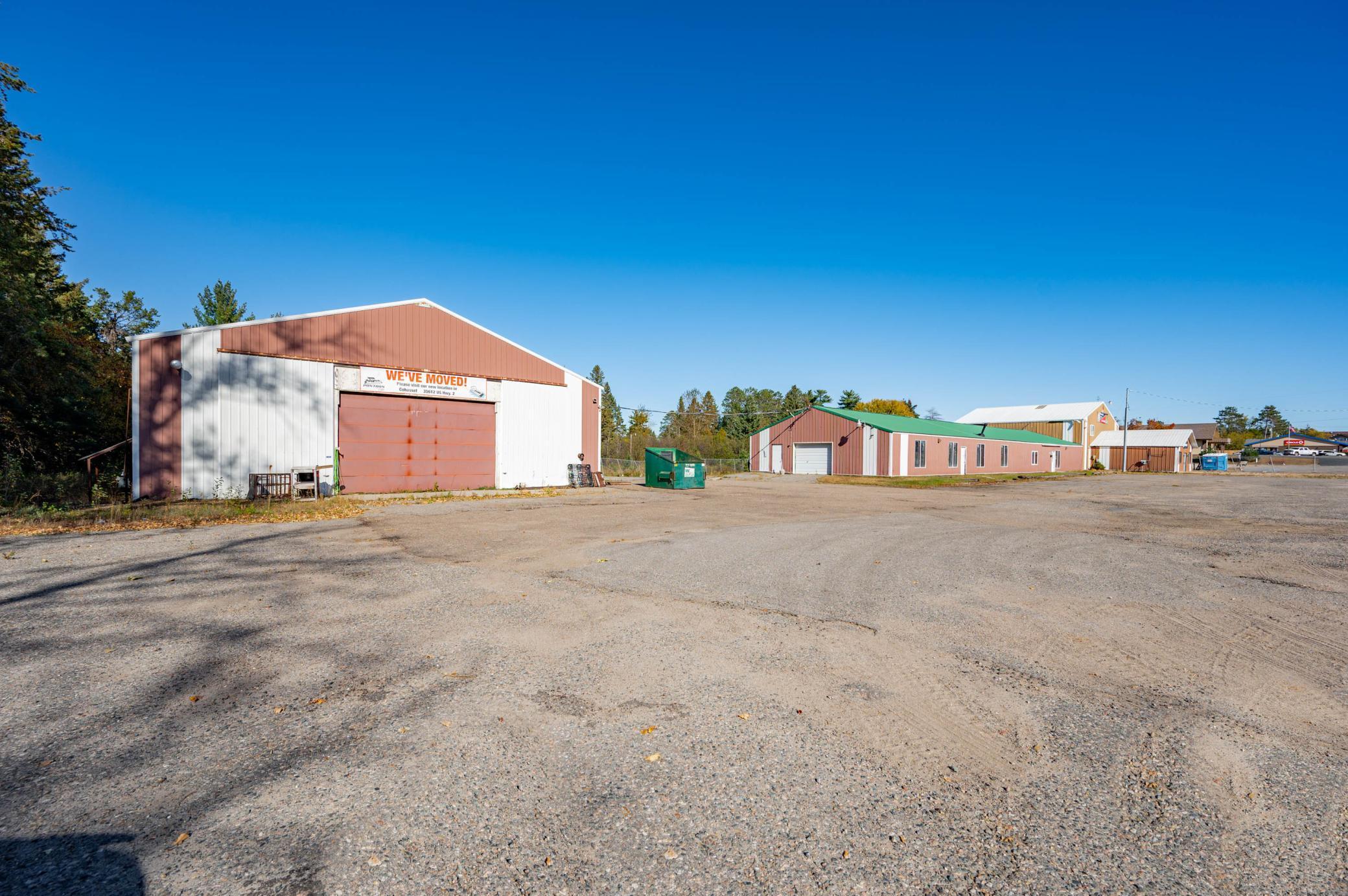 7 Golf Course Road Property Photo 2