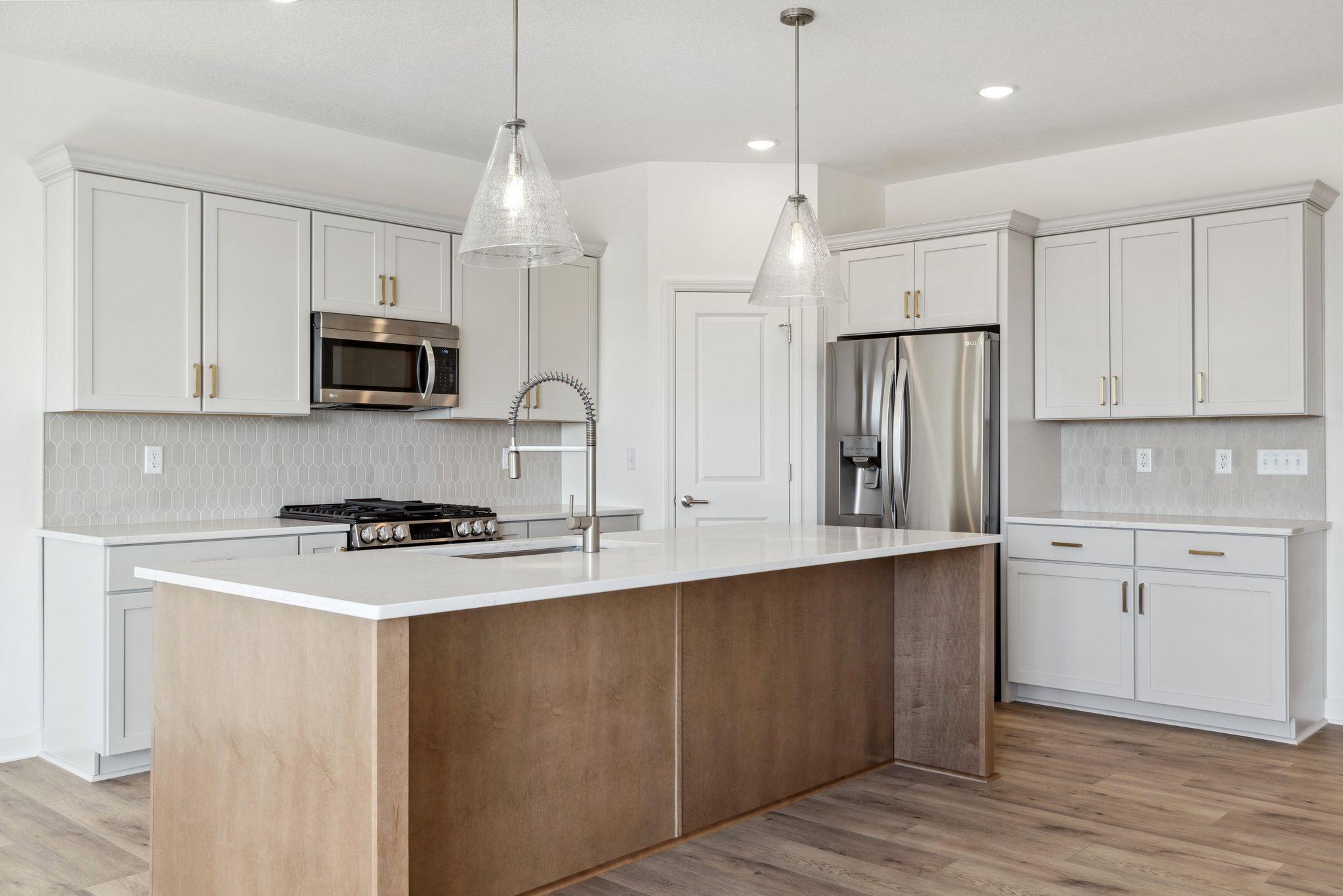 17722 Everest Avenue Property Photo