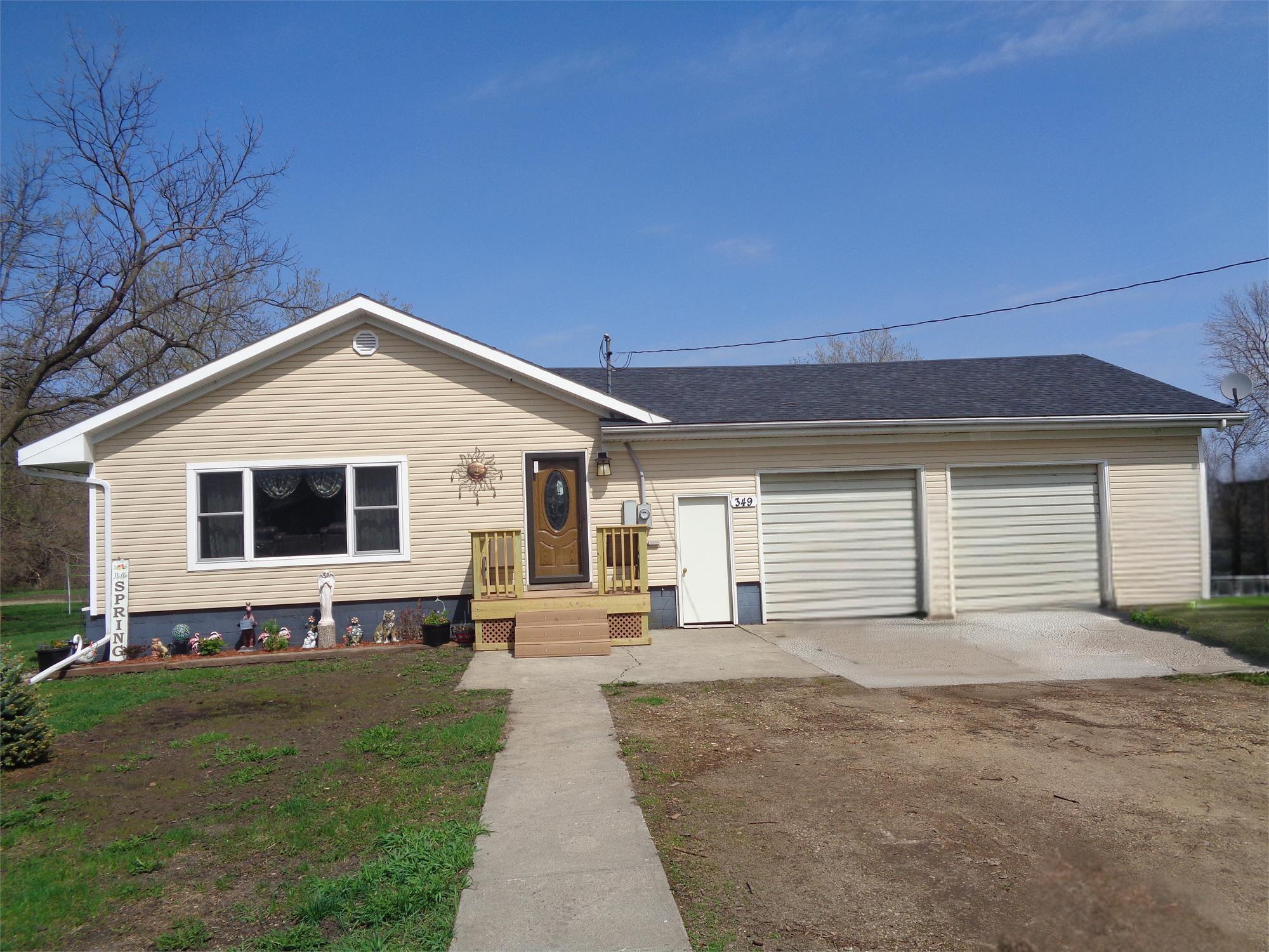 349 Ne 2nd Street Property Photo 1