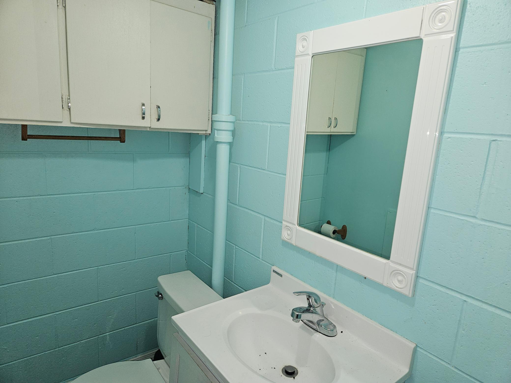 916 2nd Street Property Photo 6