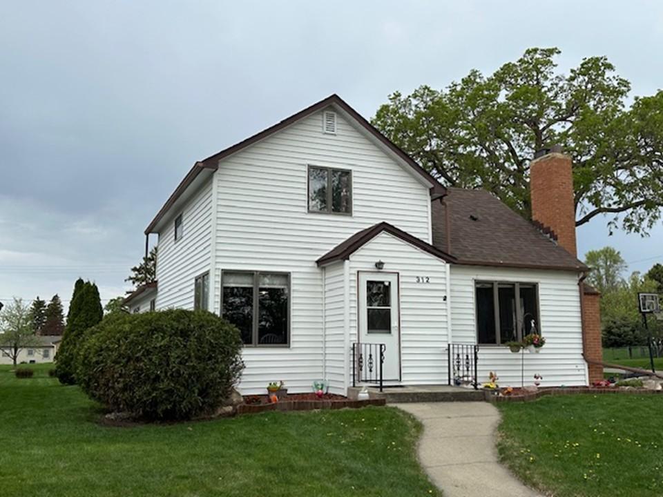 312 Melby Avenue