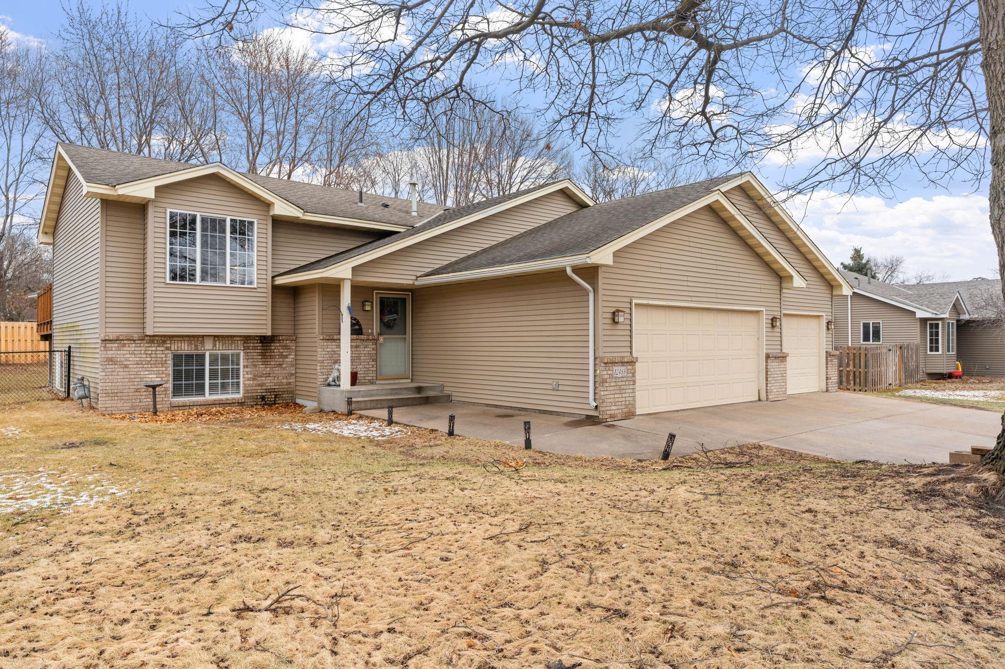 12455 Raven Street Property Photo 1