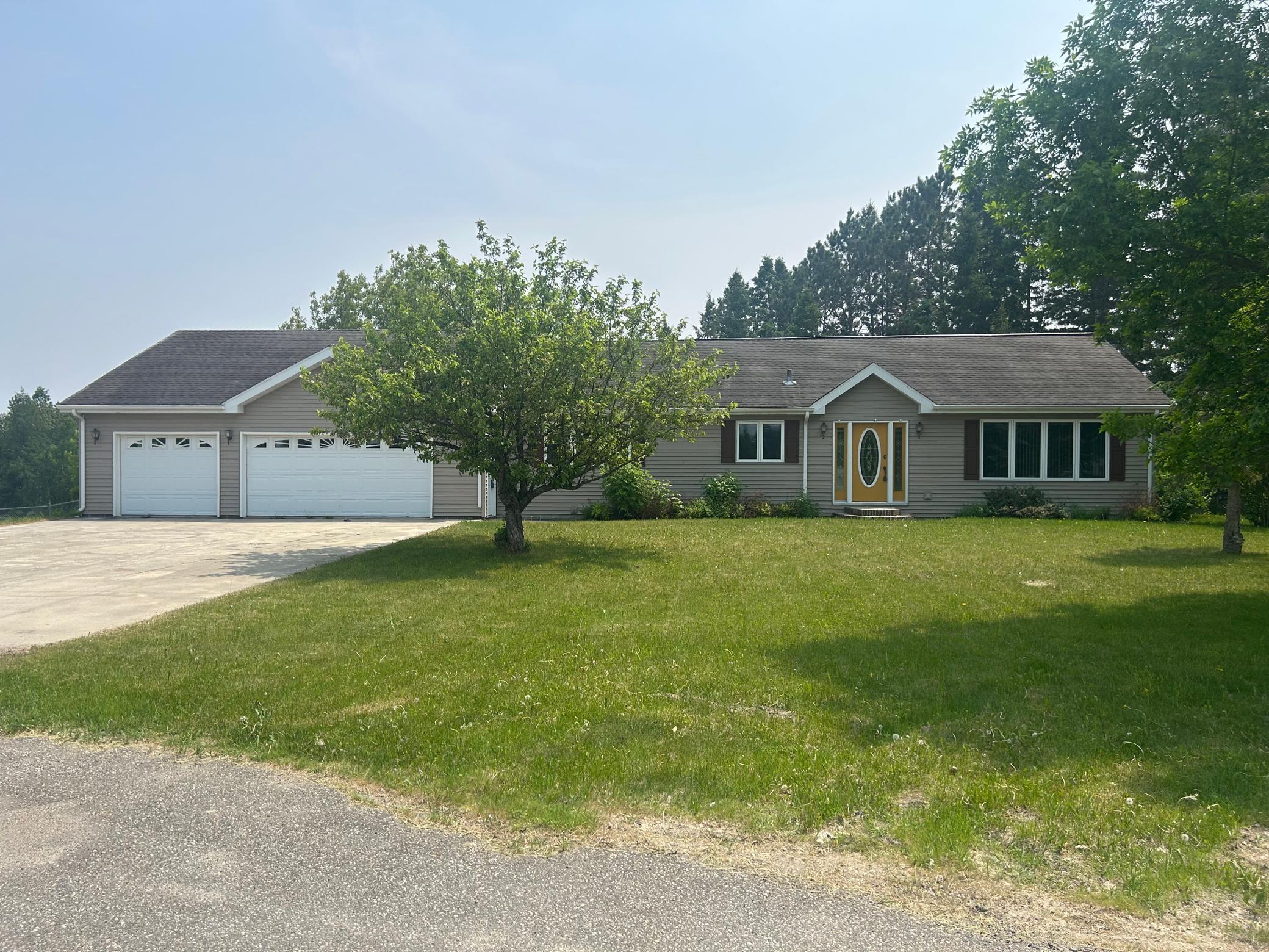 408 4th Street Property Photo 1