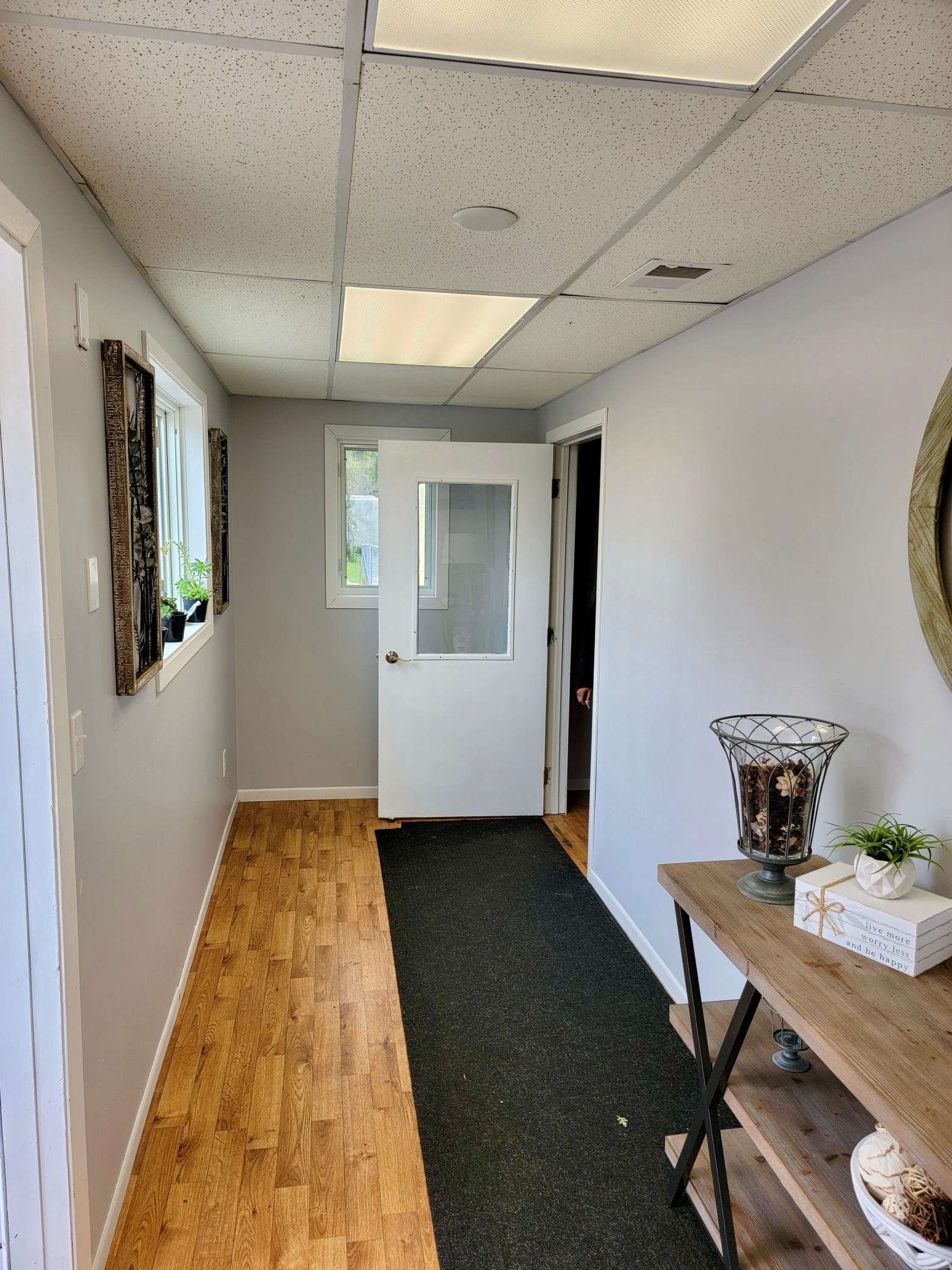 289 Summit Avenue Property Photo 2