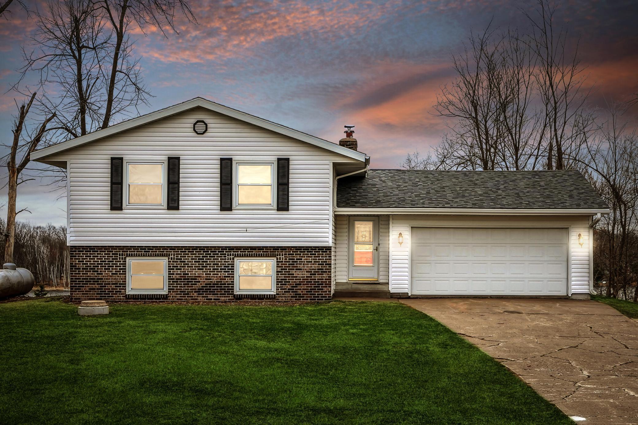 1794 W White Ash Drive Property Photo