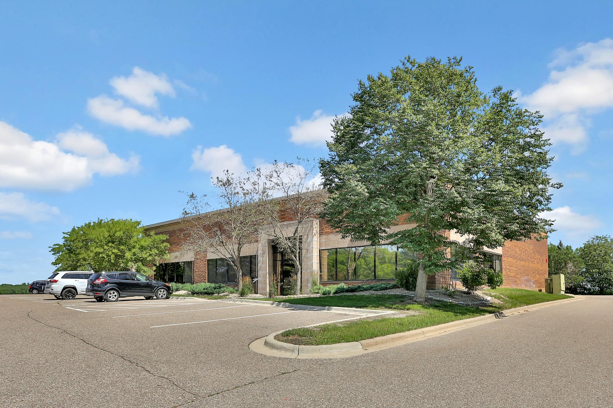 5421 Feltl Road Property Photo 11
