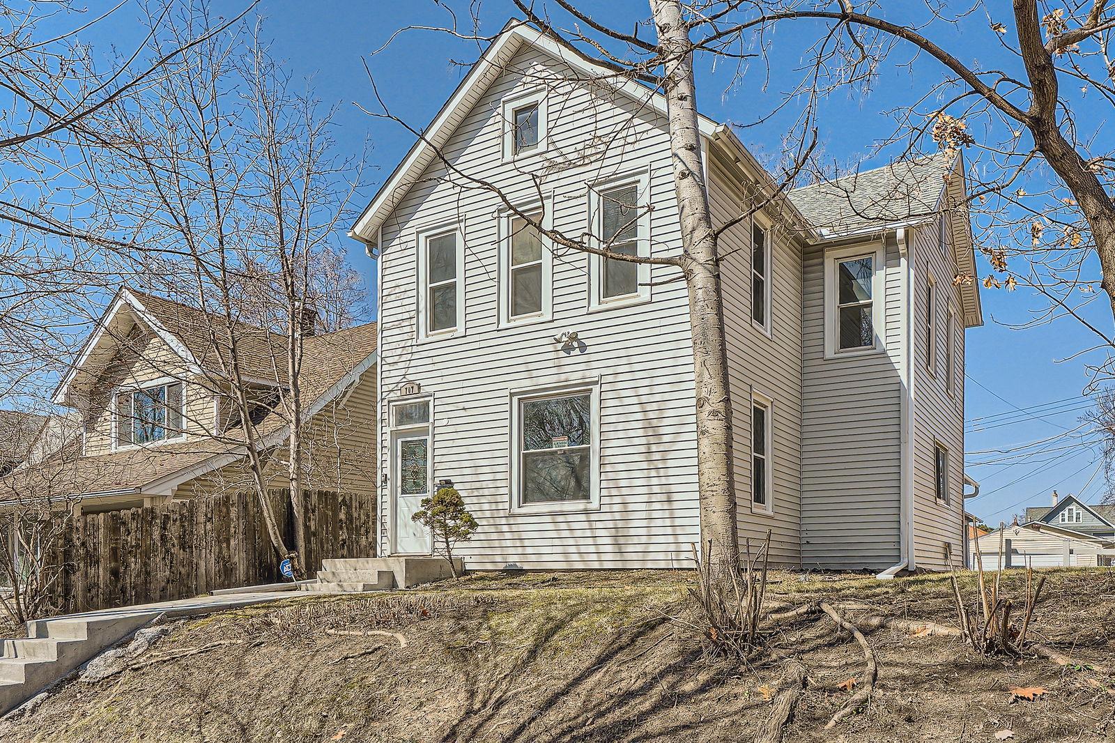 707 Jenks Avenue Property Photo