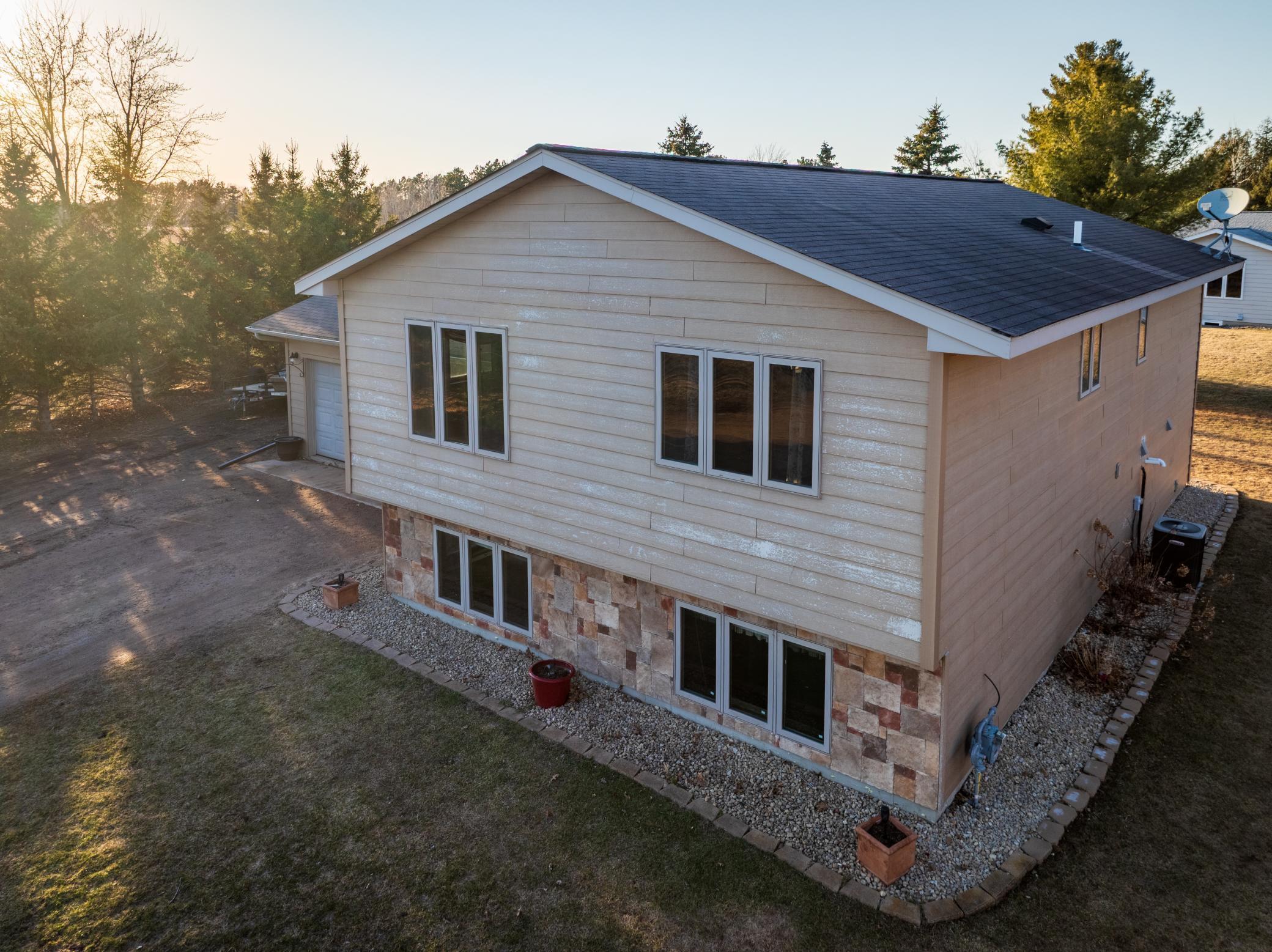 517 1st Street Property Photo 1