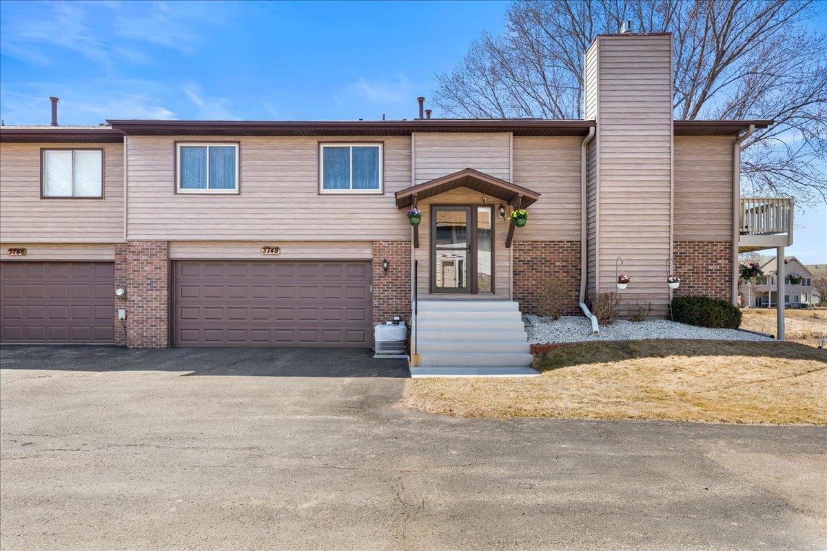 3748 Gershwin Avenue Property Photo