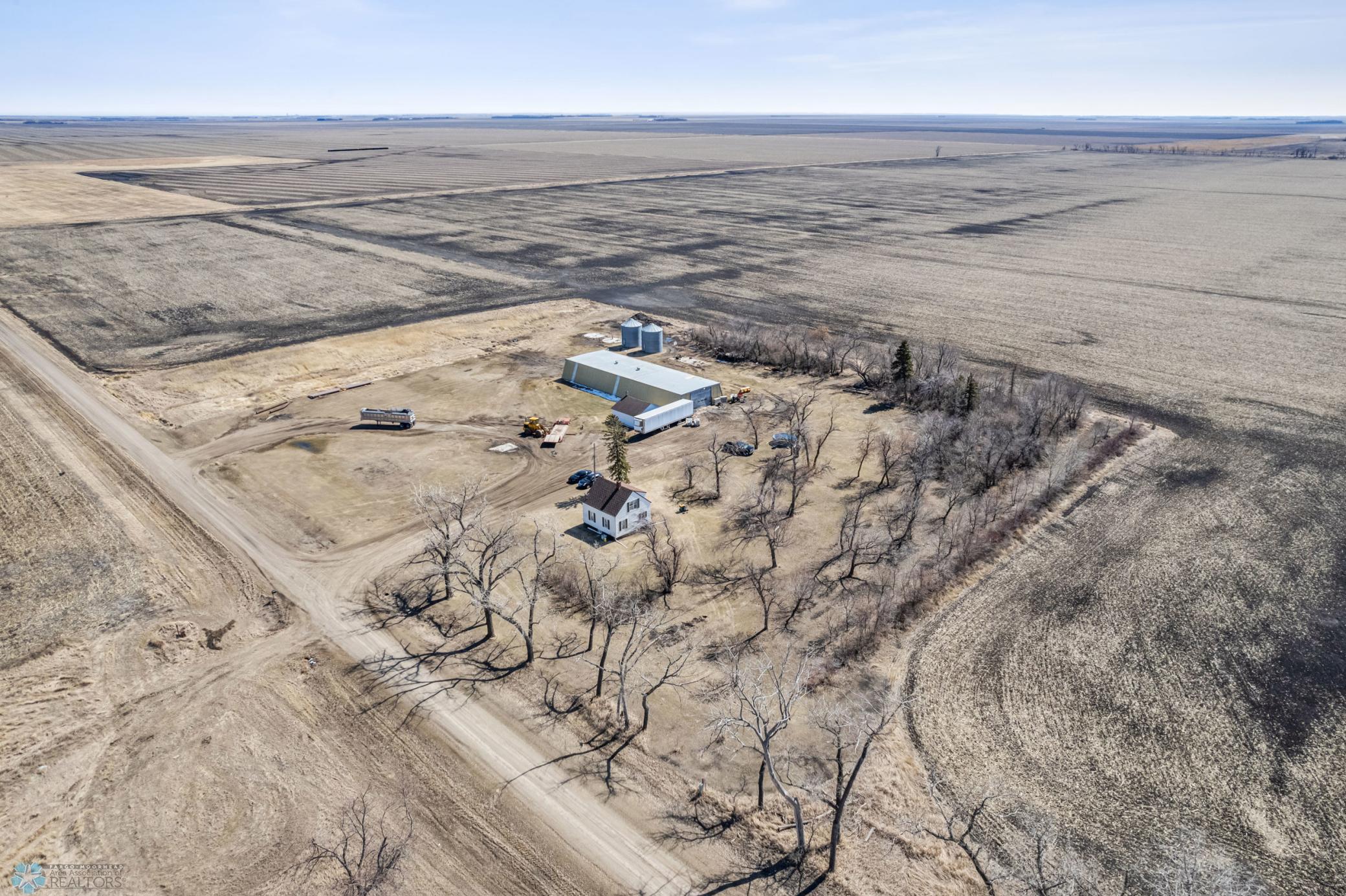 15612 8th Street Property Photo