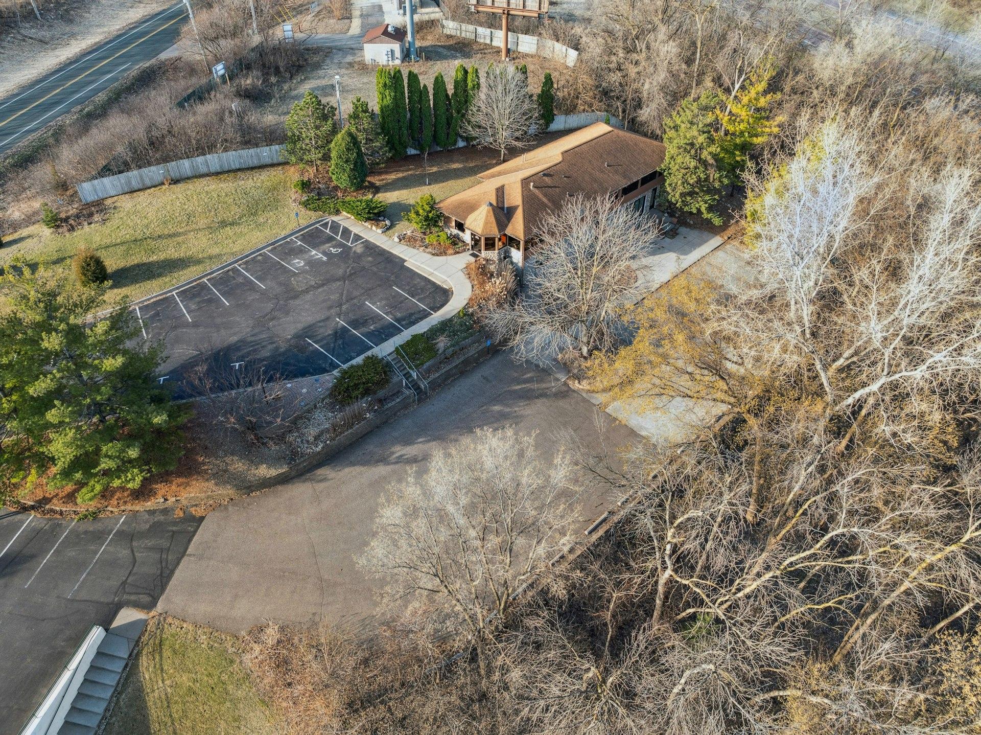 4141 Old Sibley Memorial Highway Property Photo 3