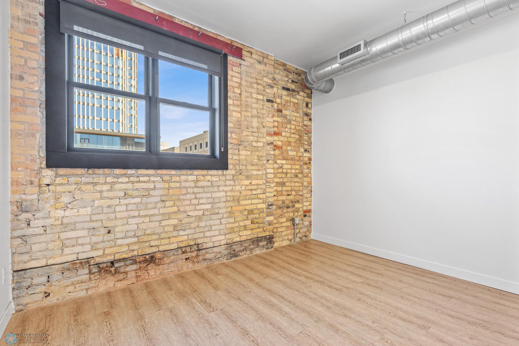117 Broadway N 308 Property Photo 15