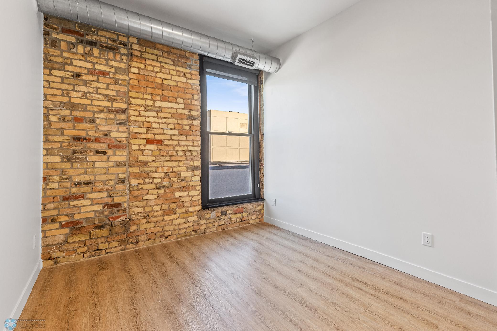 117 Broadway N 308 Property Photo 22