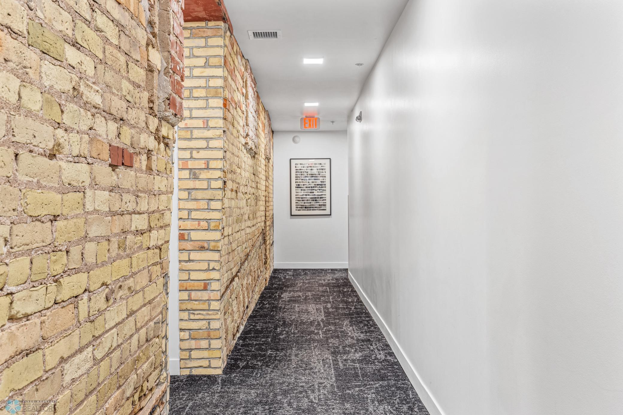 117 Broadway N 308 Property Photo 28