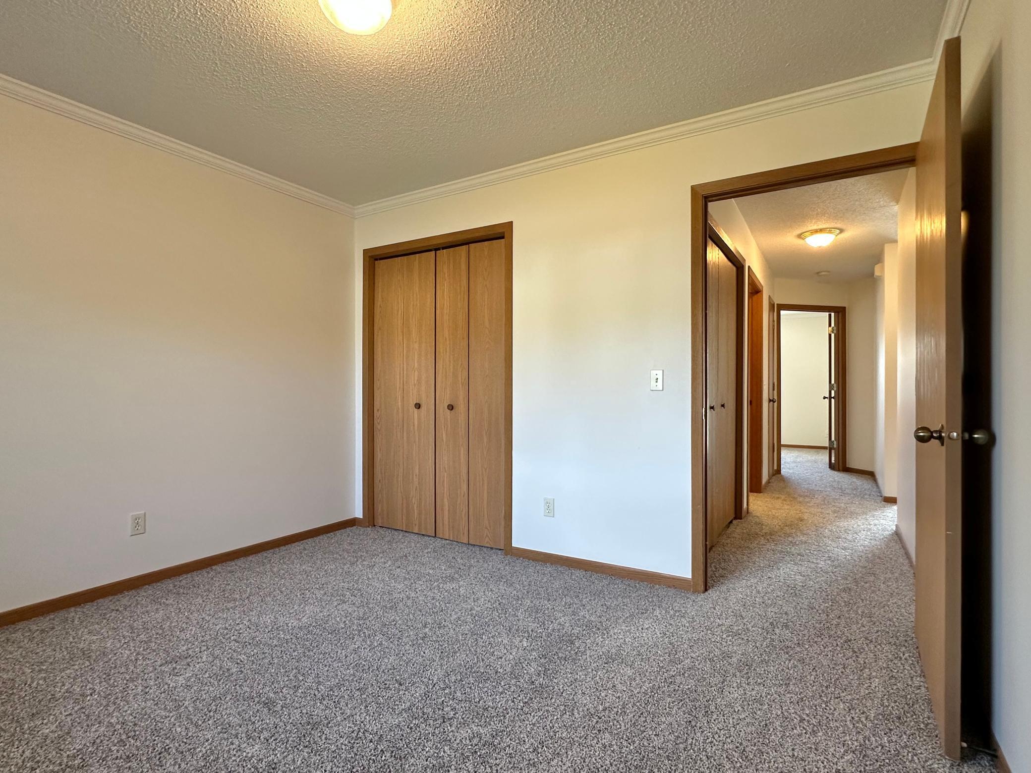 1218 Spruce Court Property Photo 9