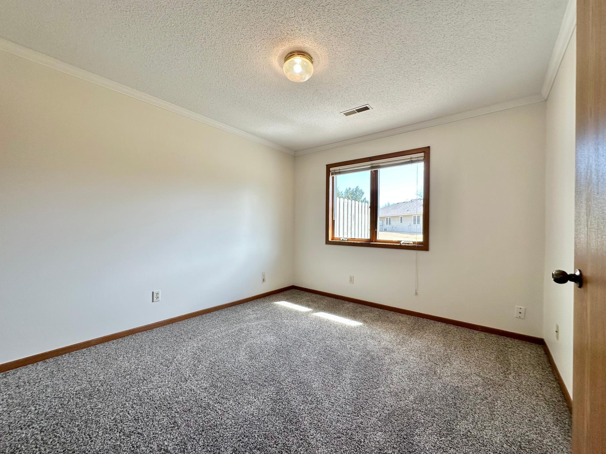 1218 Spruce Court Property Photo 12