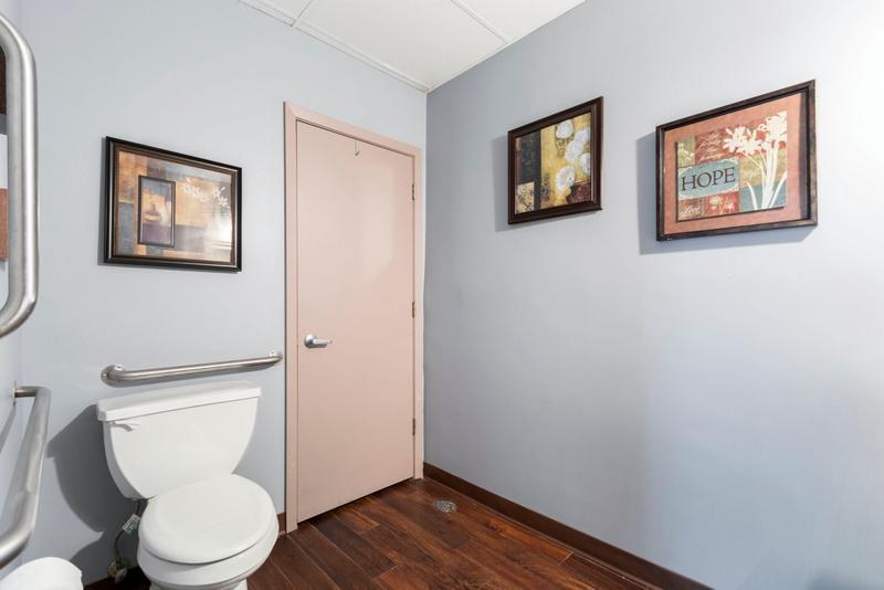 1017 Mainstreet Property Photo 18