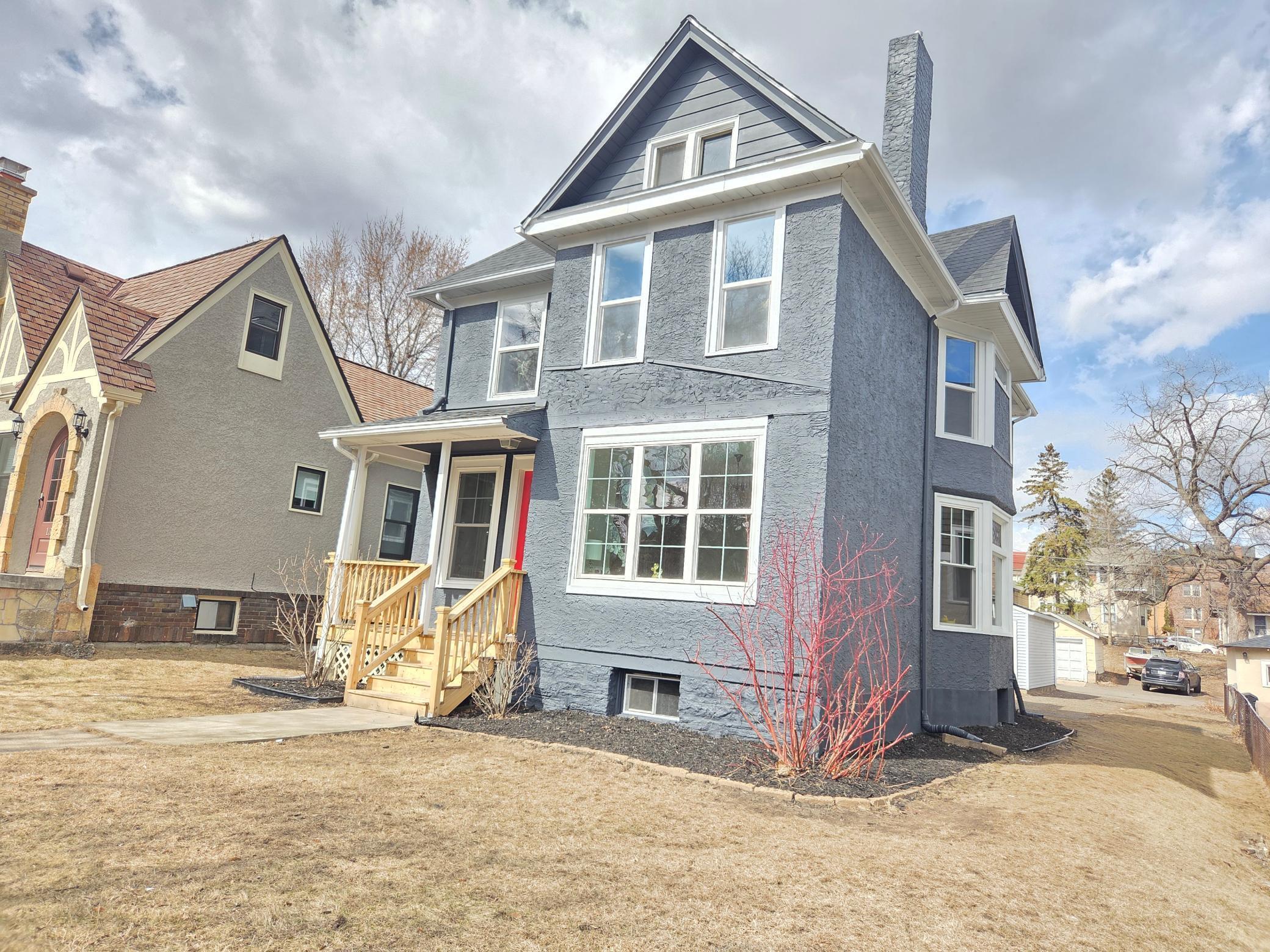 1323 Lincoln Avenue Property Photo