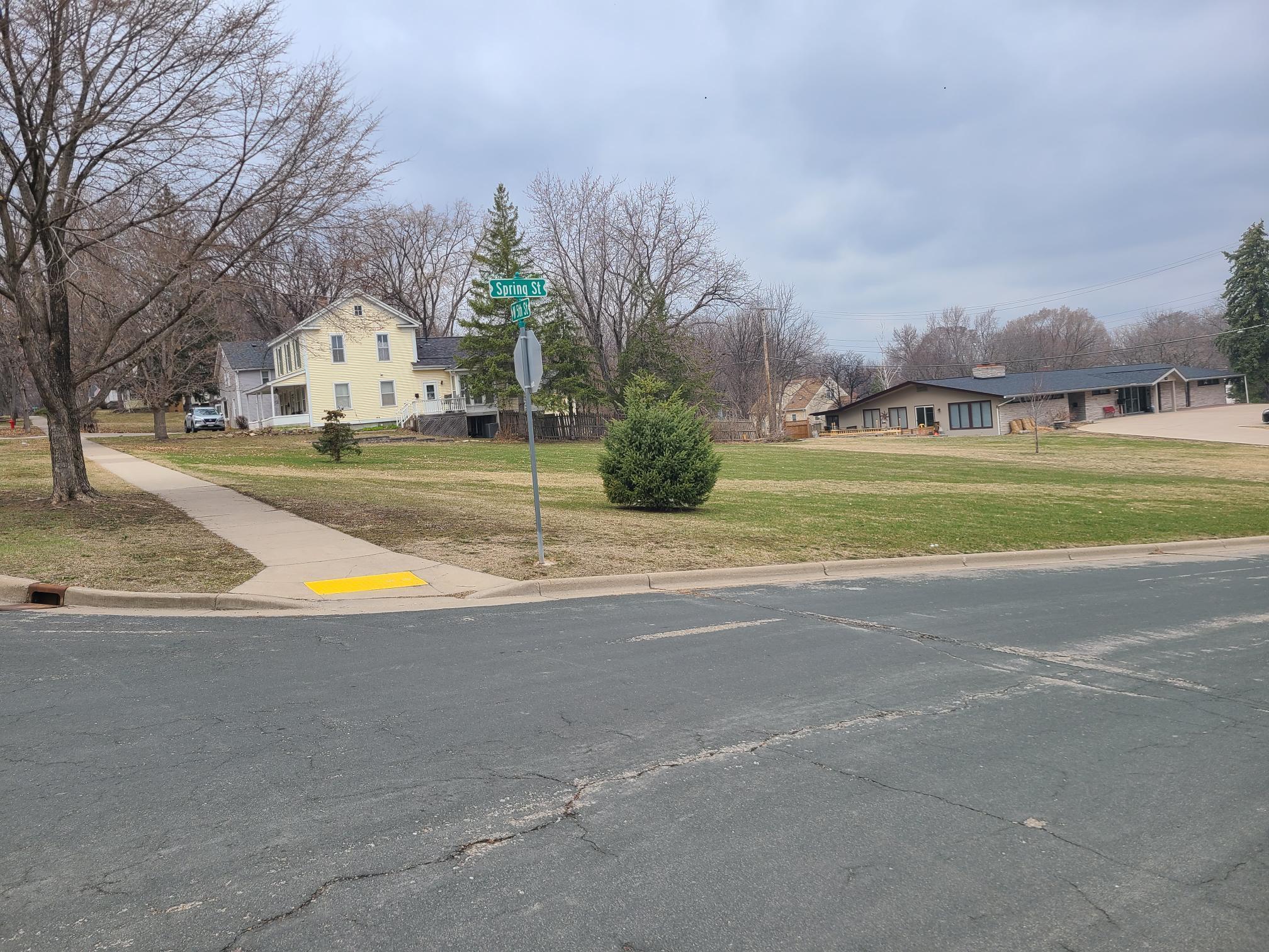 306 5th Street Property Photo 1