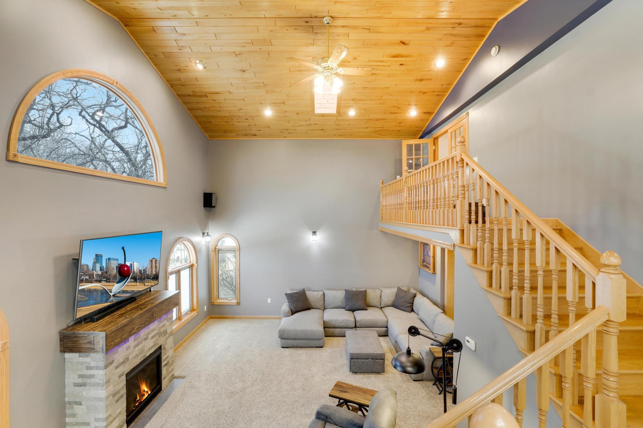 108 1st Street Property Photo 1
