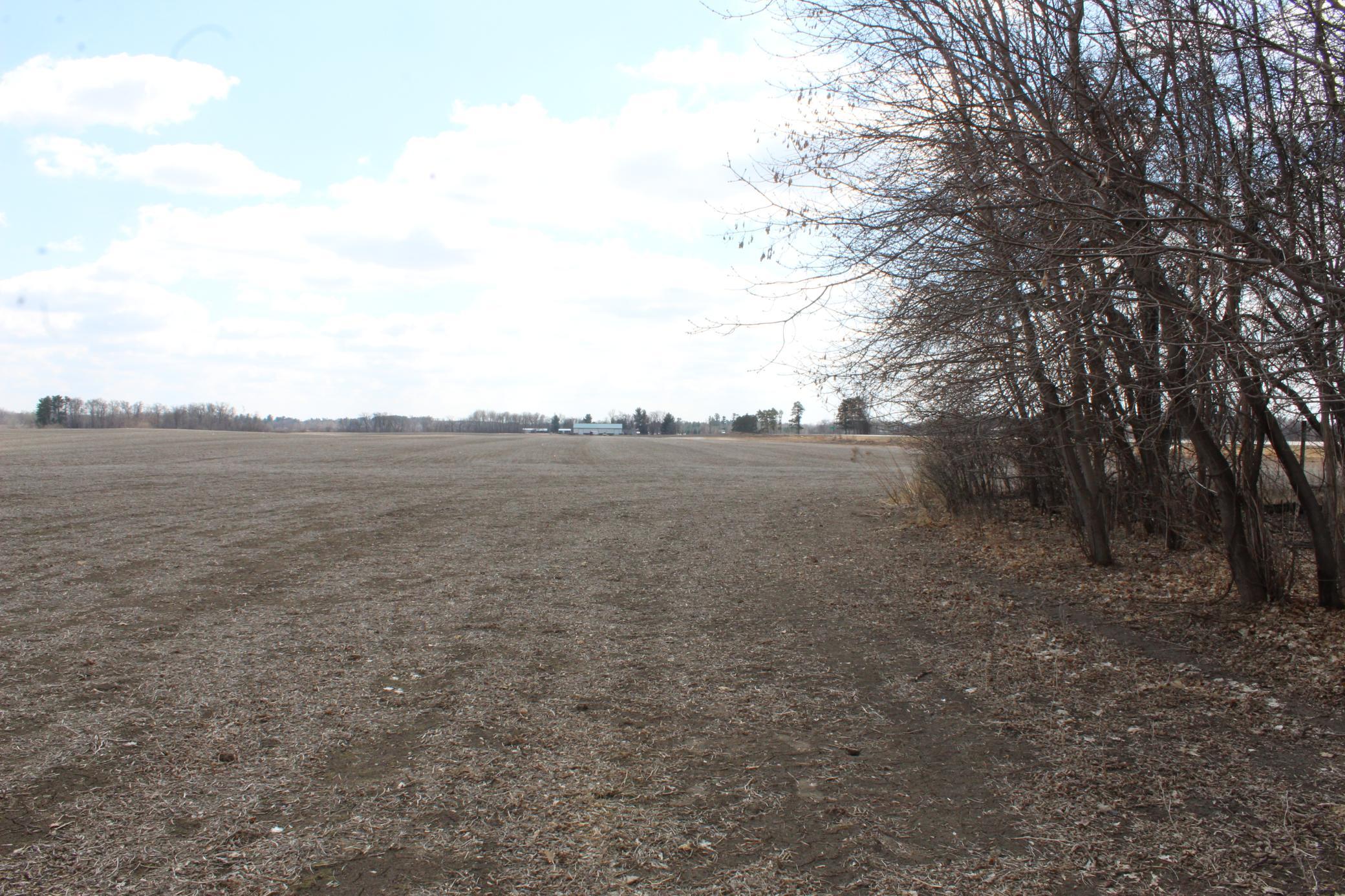 40525 Highway 65 Property Photo 4