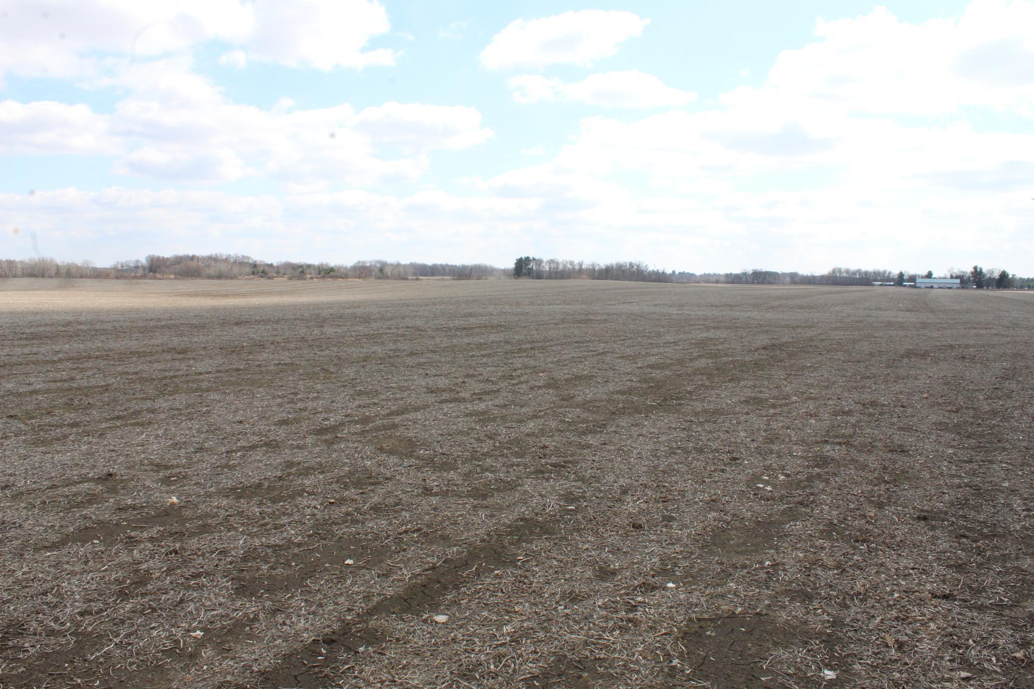 40525 Highway 65 Property Photo 5