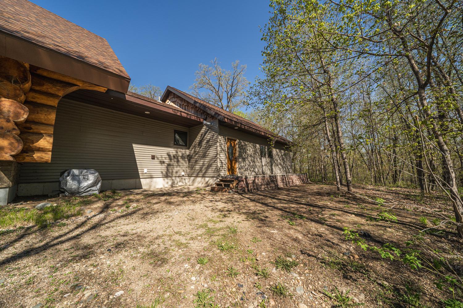 46174 County Highway 35 Property Photo 40