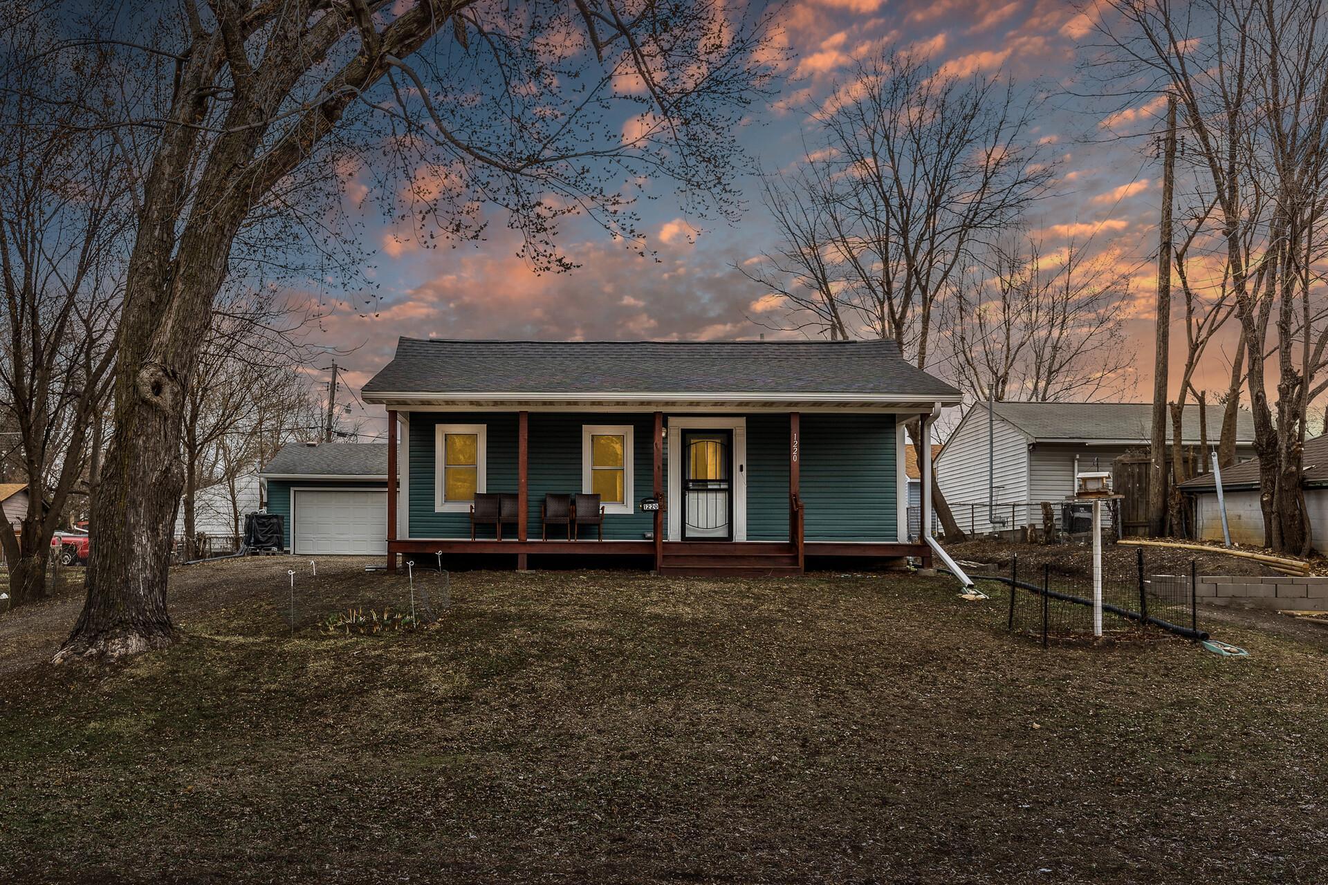 1220 Virginia Street Property Photo